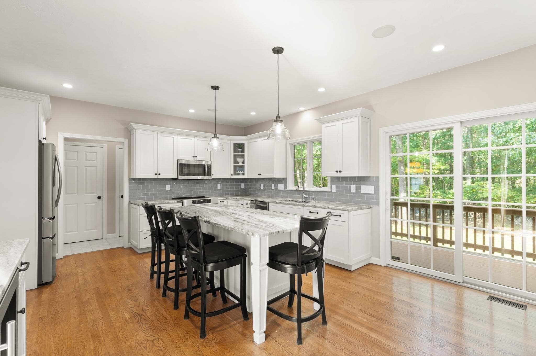 Single Family Residence at 19 Acorn Rd, Easton MA 02356, Easton, photo 7 of 38