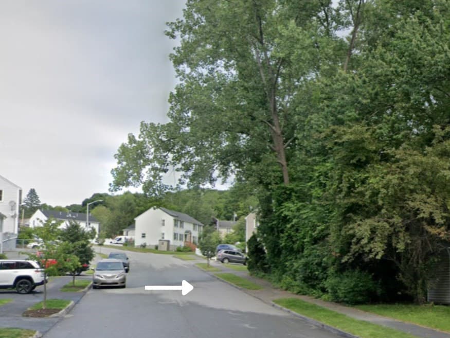 Residential at 19 Vincent Cir, Worcester MA 01604, Worcester, photo 3 of 3