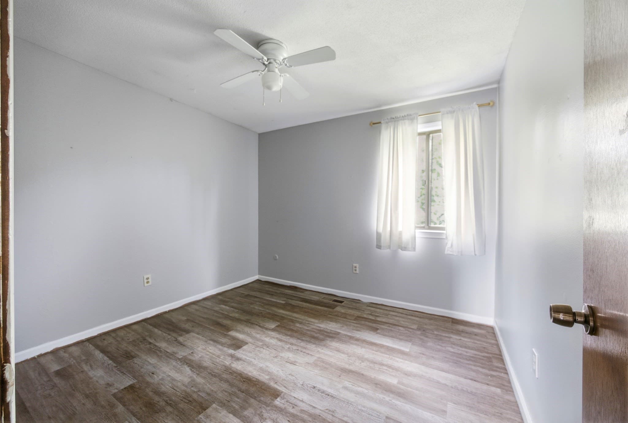 Condominium at 220 Beekman Dr # 220, Agawam MA 01001, Agawam, photo 19 of 29
