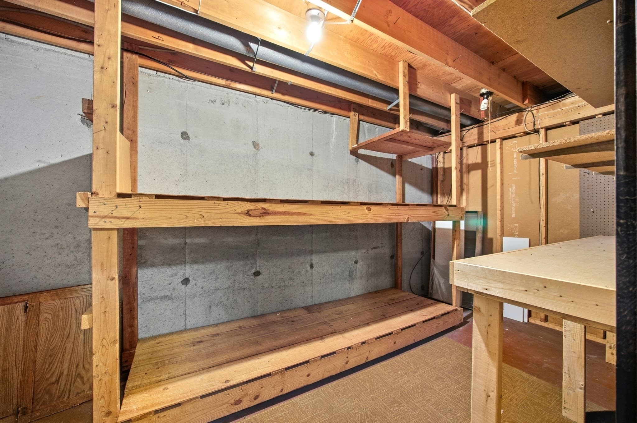 Condominium at 220 Beekman Dr # 220, Agawam MA 01001, Agawam, photo 25 of 29