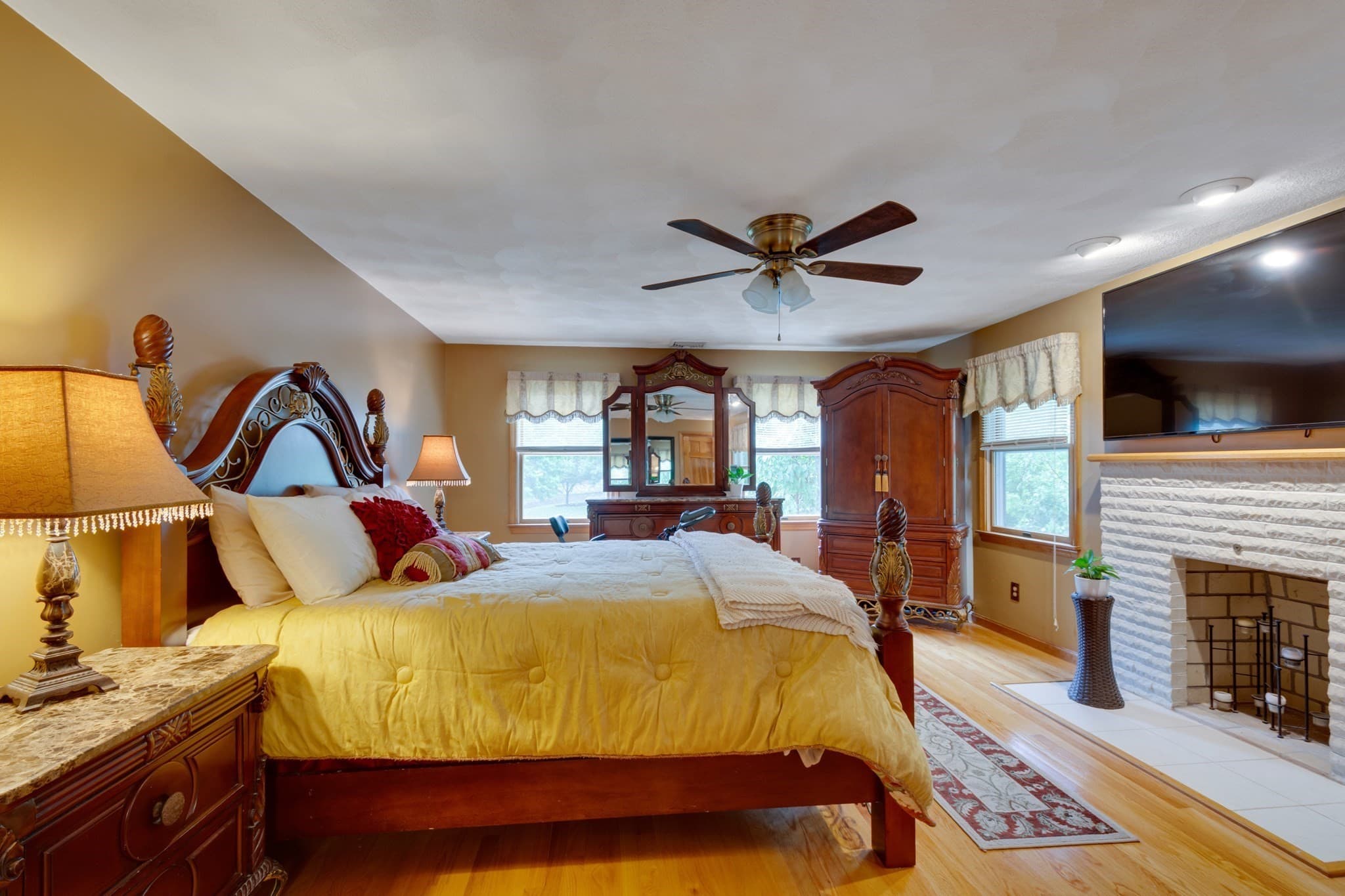 Single Family Residence at 8 Otter Pond Road, Lynnfield MA 01940, Lynnfield, photo 22 of 39