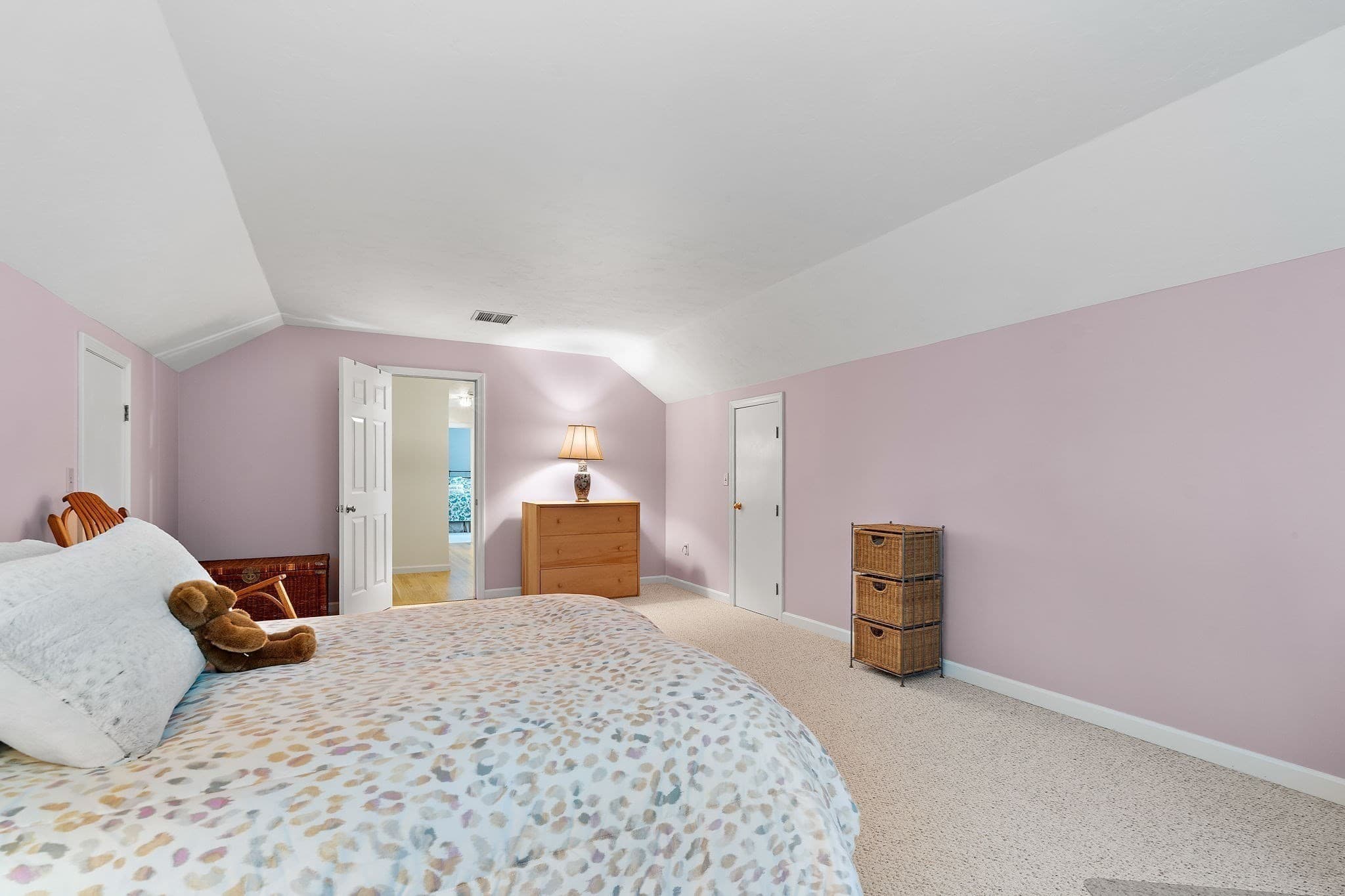 Single Family Residence at 10 Trevor Ln, Worcester MA 01605, Worcester, photo 18 of 36
