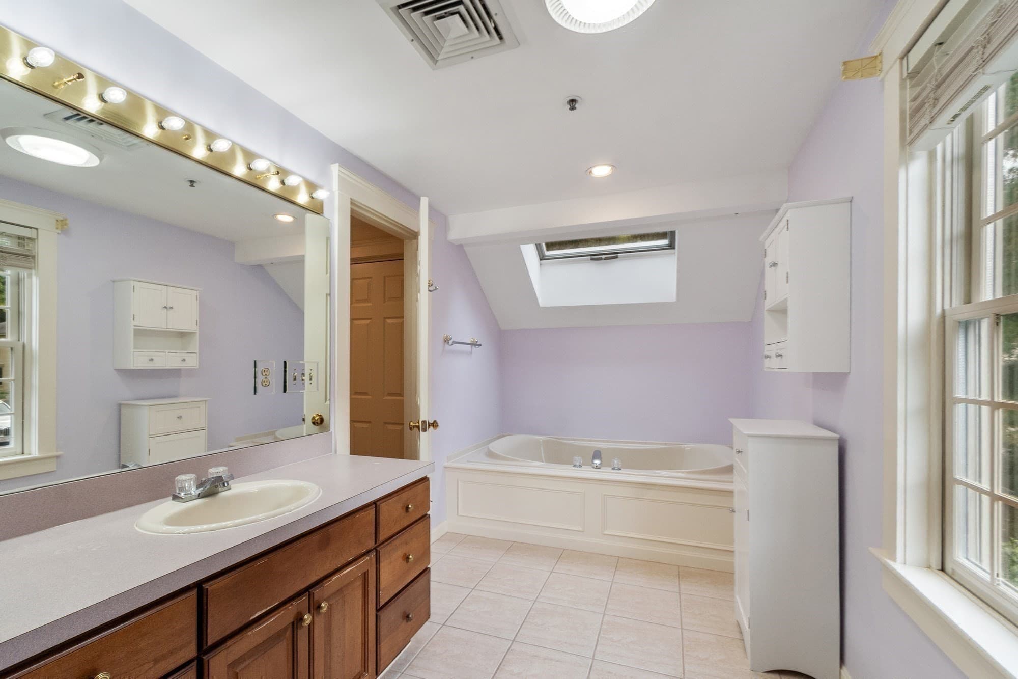 Condominium at 17 Wintergreen Ct # 17, Lunenburg MA 01462, Lunenburg, photo 36 of 42
