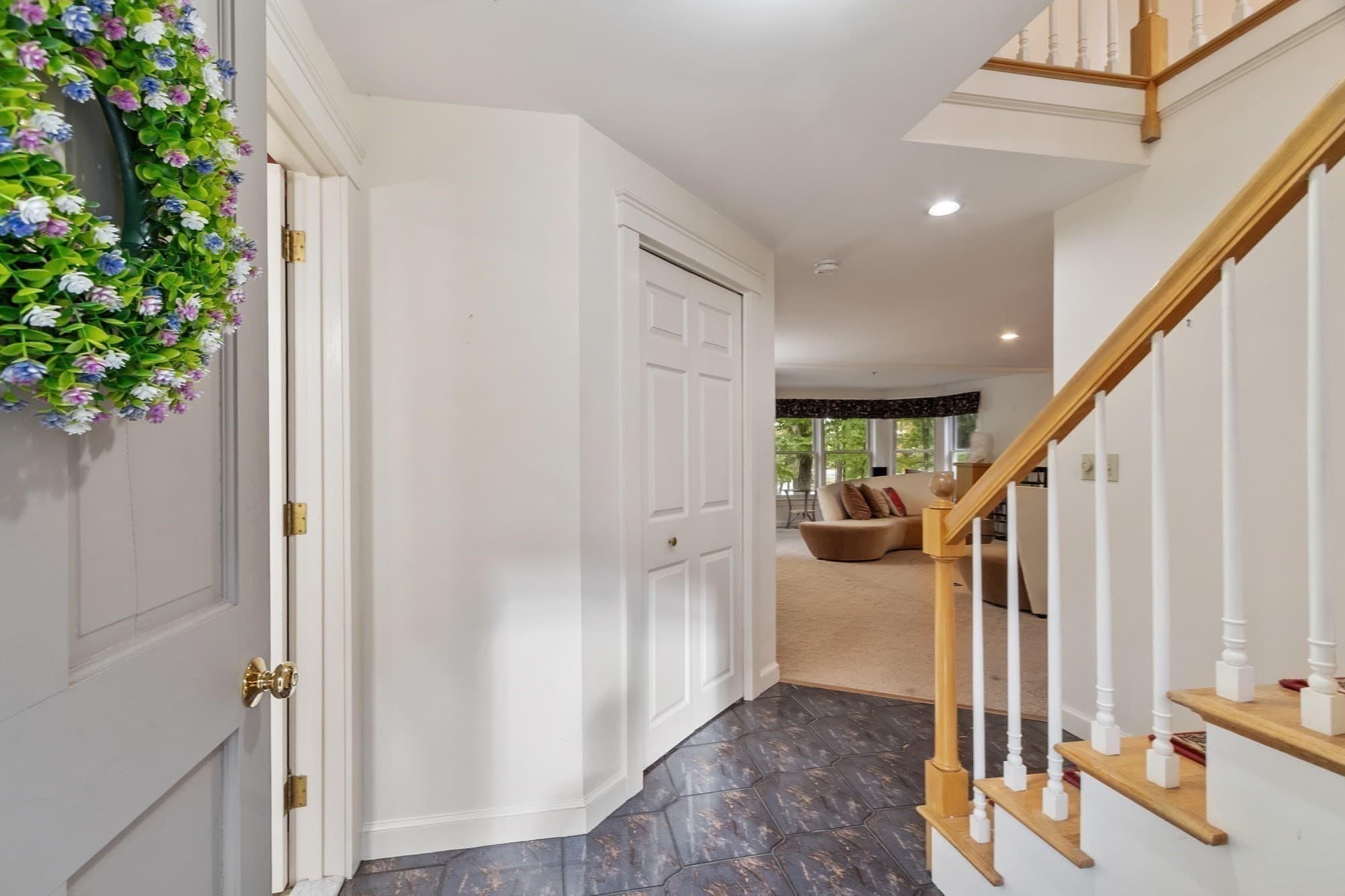 Condominium at 17 Wintergreen Ct # 17, Lunenburg MA 01462, Lunenburg, photo 14 of 42