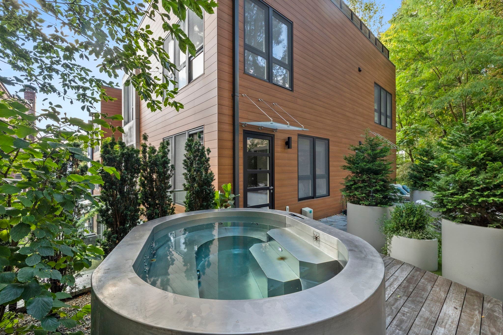 Condominium at 291 Tappan St # 291, Brookline MA 02445, Brookline, photo 36 of 42
