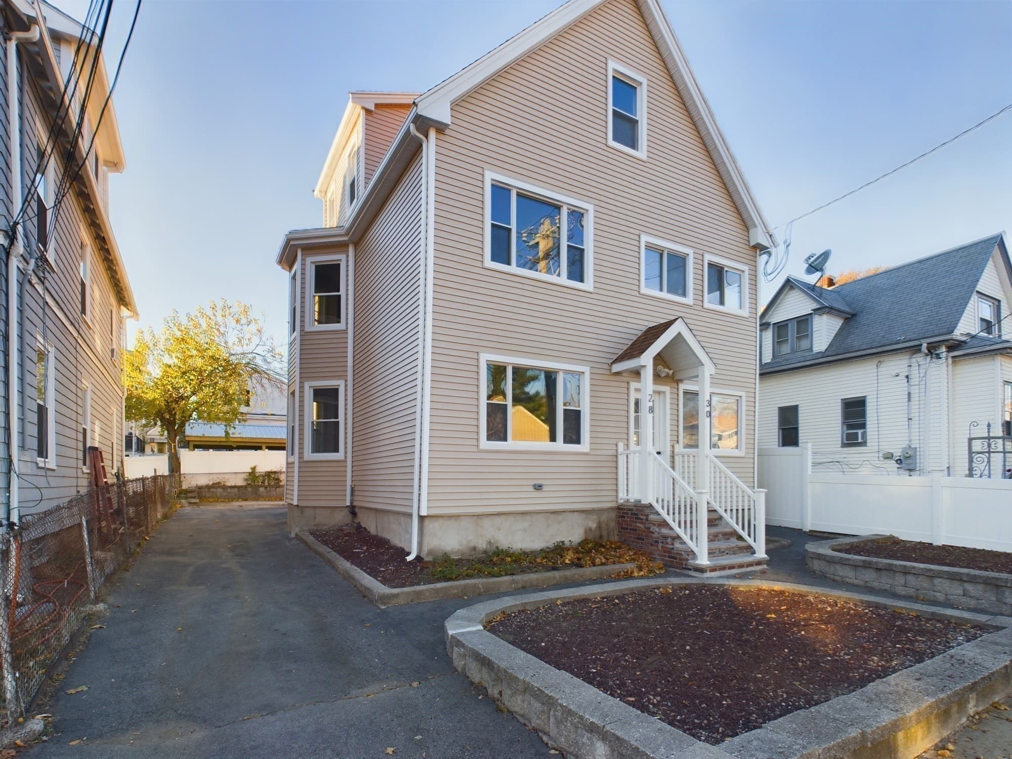 28-30 Furness St, Revere MA 02151