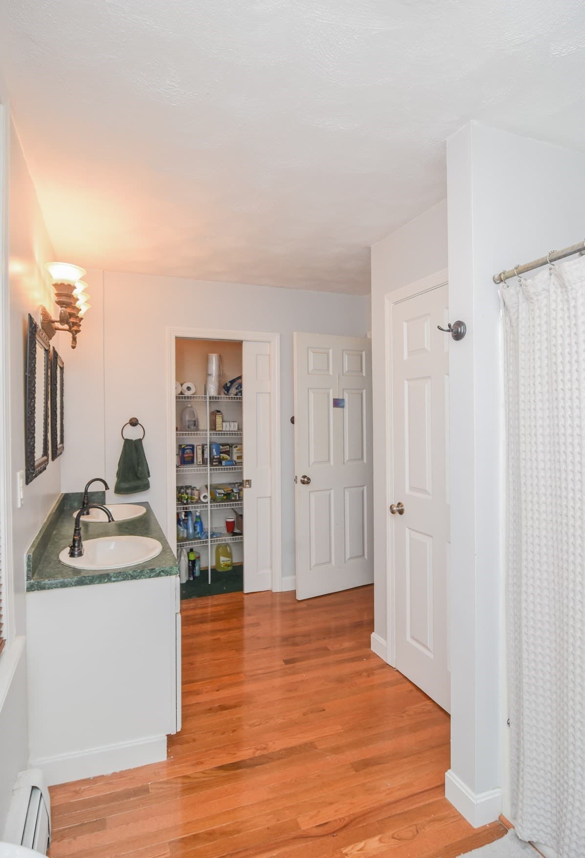 Condominium at 27A South Elm # 2, Haverhill MA 01835, Haverhill, photo 13 of 35