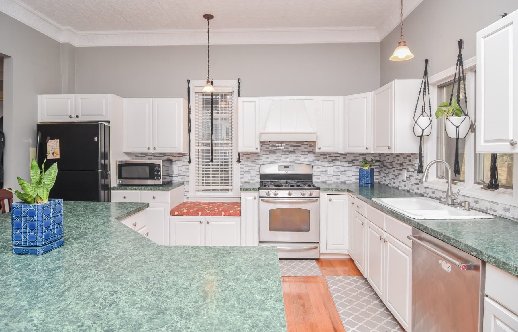 Condominium at 27A South Elm # 2, Haverhill MA 01835, Haverhill, photo 3 of 35