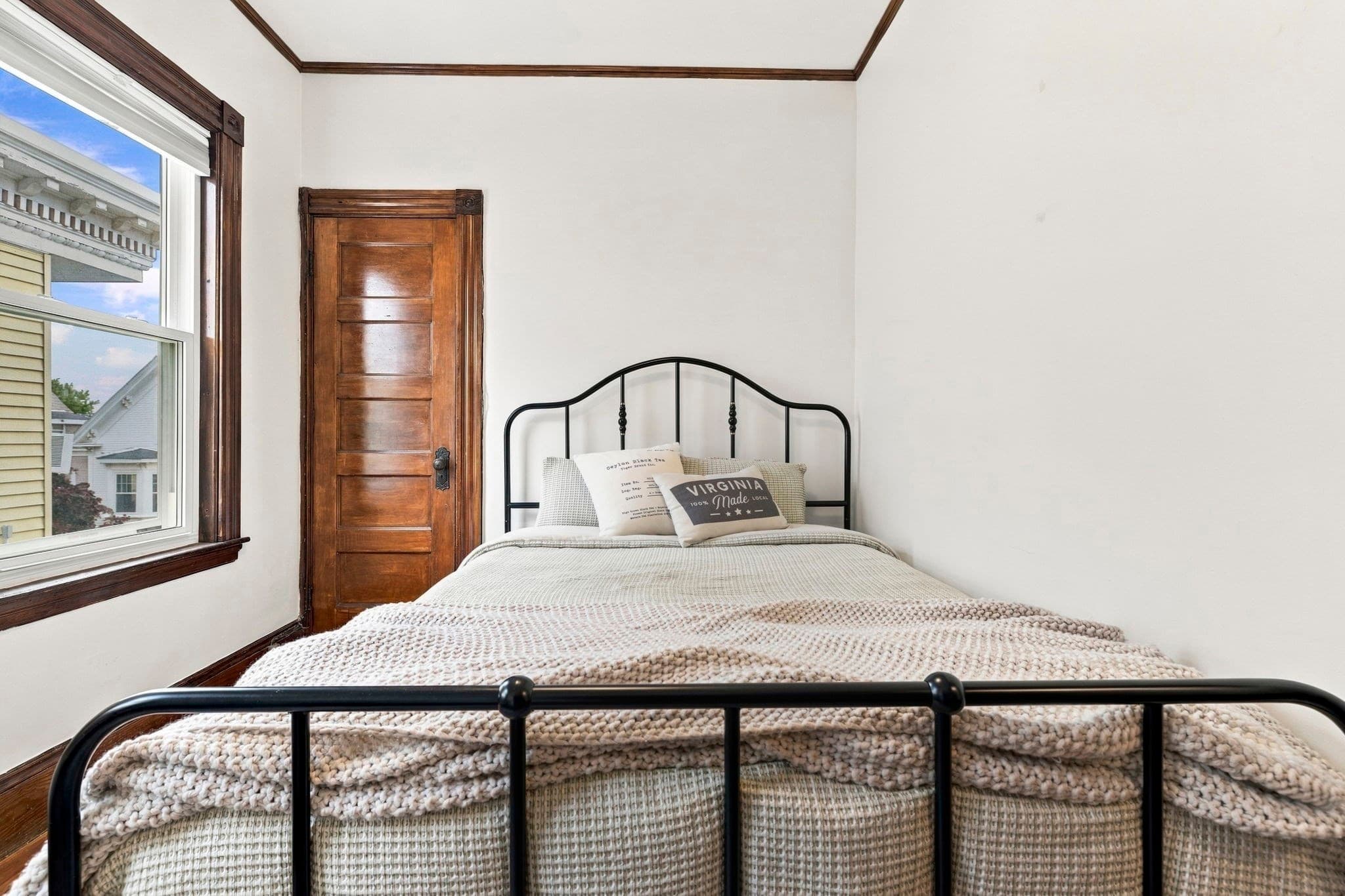Condominium at 17 Victoria St # 3, Boston MA 02125, Boston, photo 7 of 27