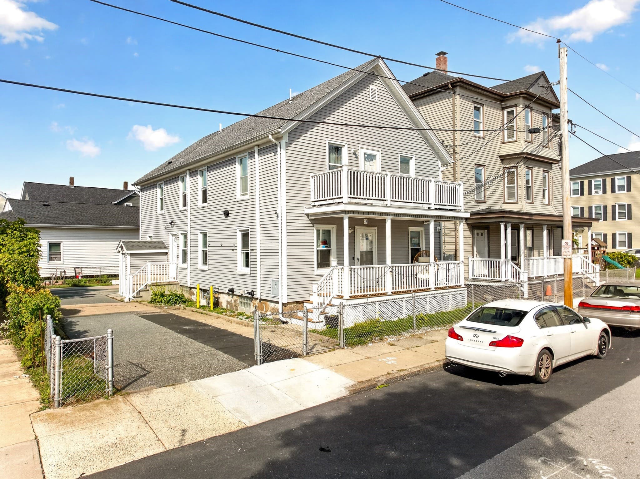 16 Murray St, Fall River MA 02720