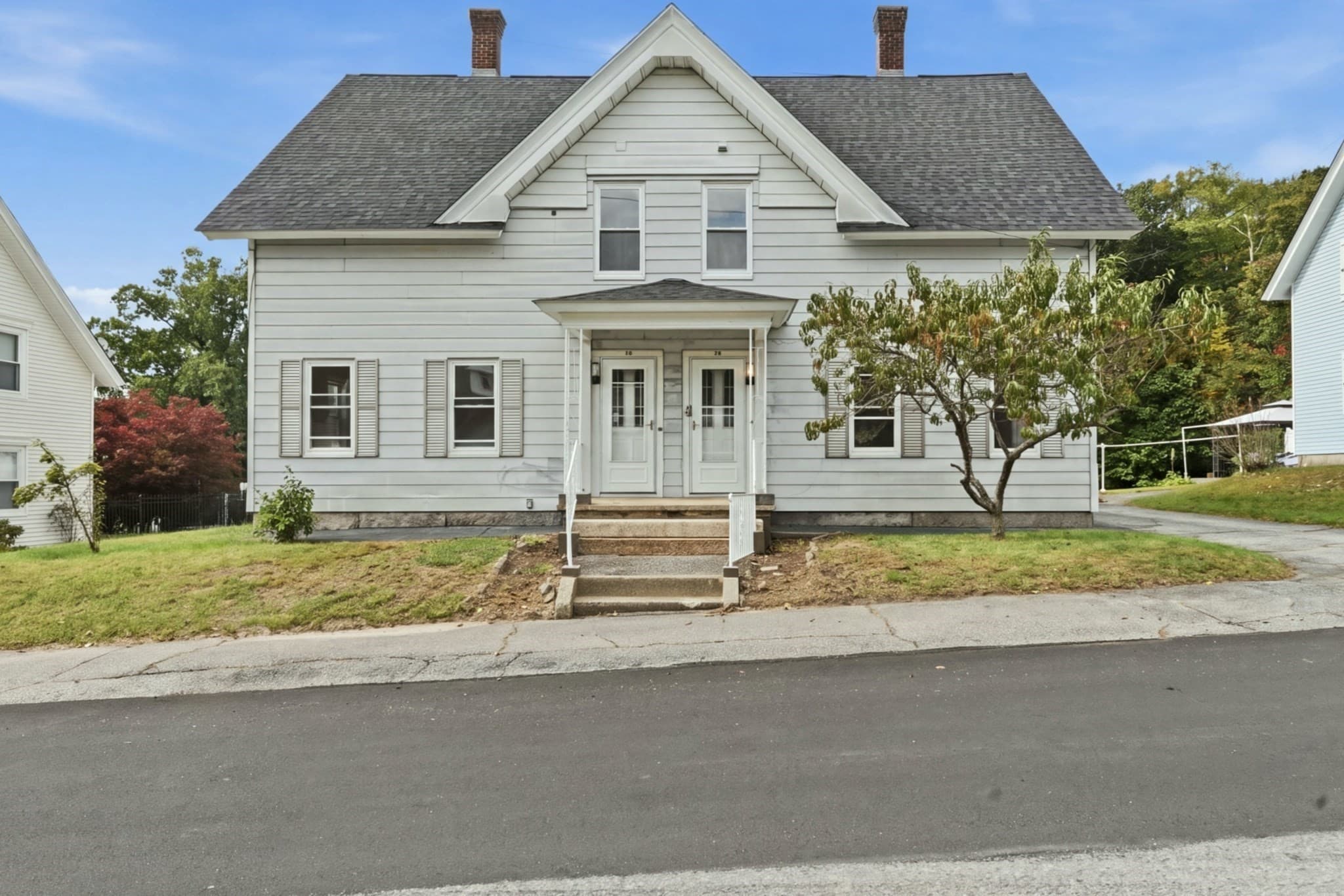 13-15 Maple St, Northbridge MA 01588