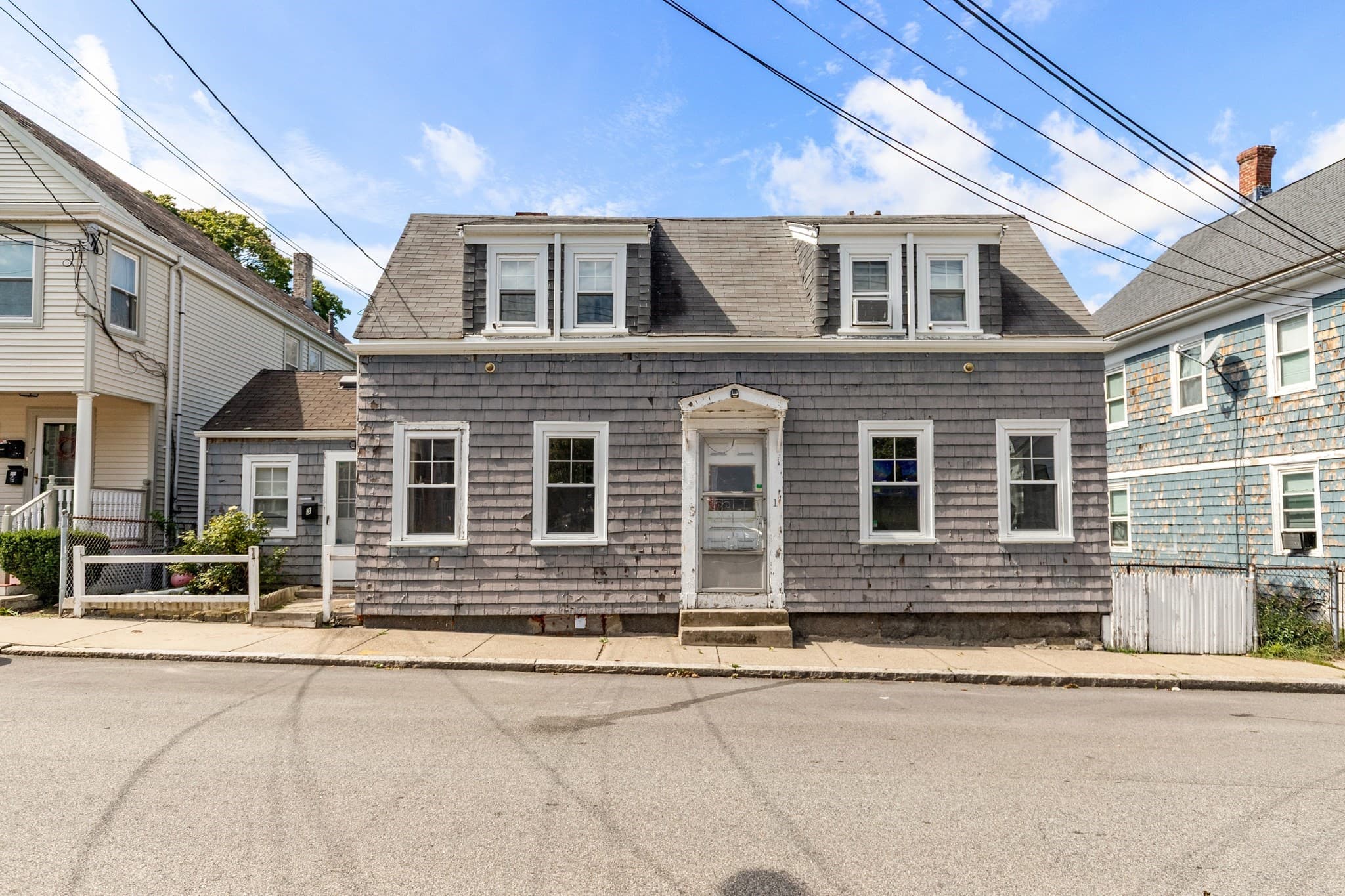 Single Family Residence at 3 Old Morton St, Boston MA 02126, Boston, photo 2 of 21