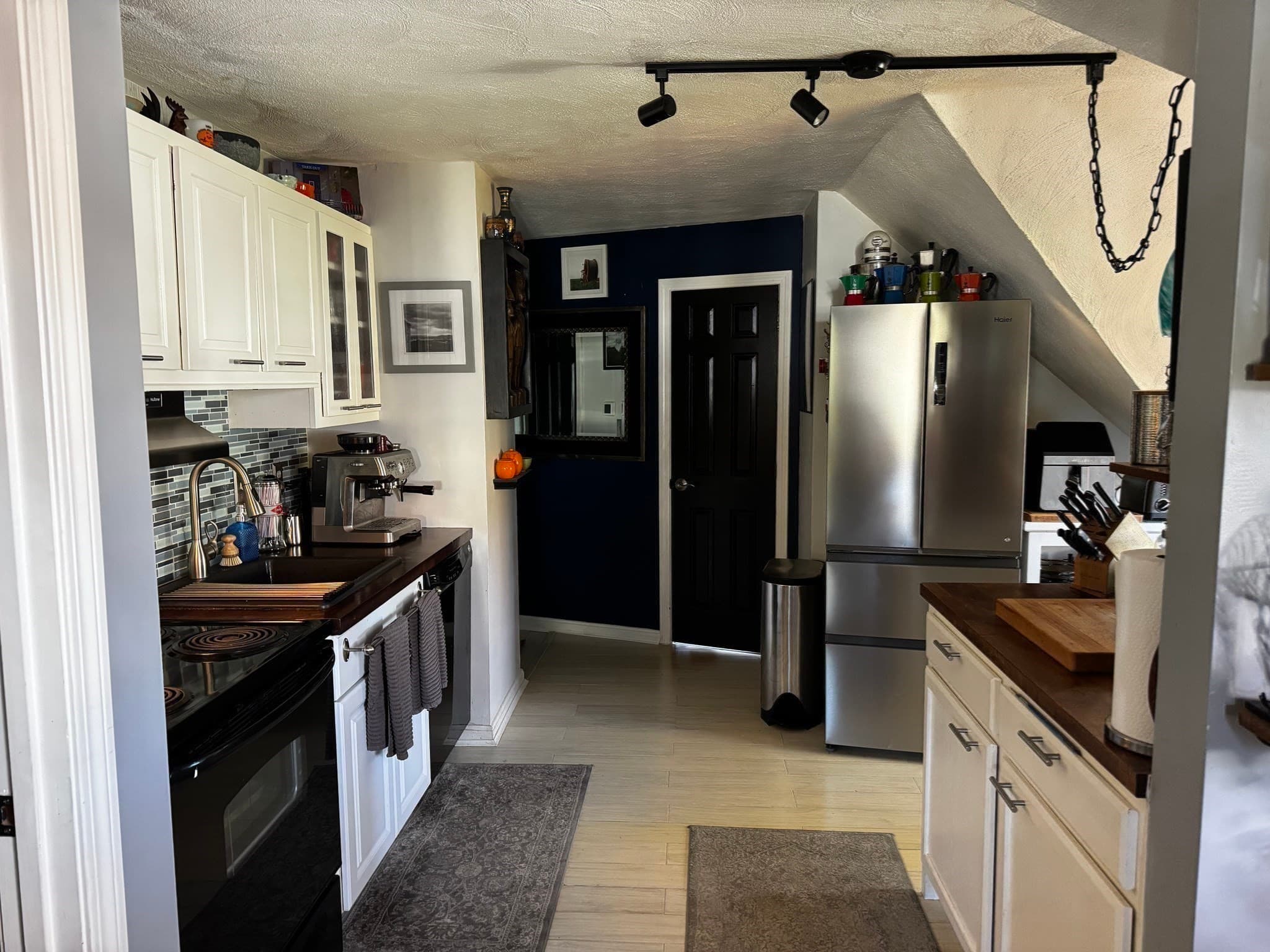Condominium at 552 Main St # 3, Haverhill MA 01830, Haverhill, photo 5 of 23