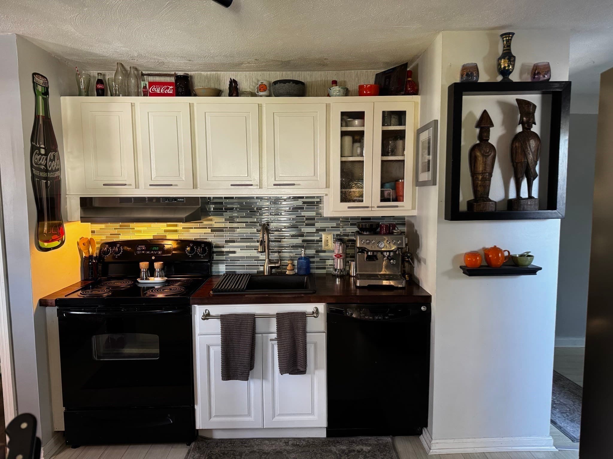 Condominium at 552 Main St # 3, Haverhill MA 01830, Haverhill, photo 4 of 23