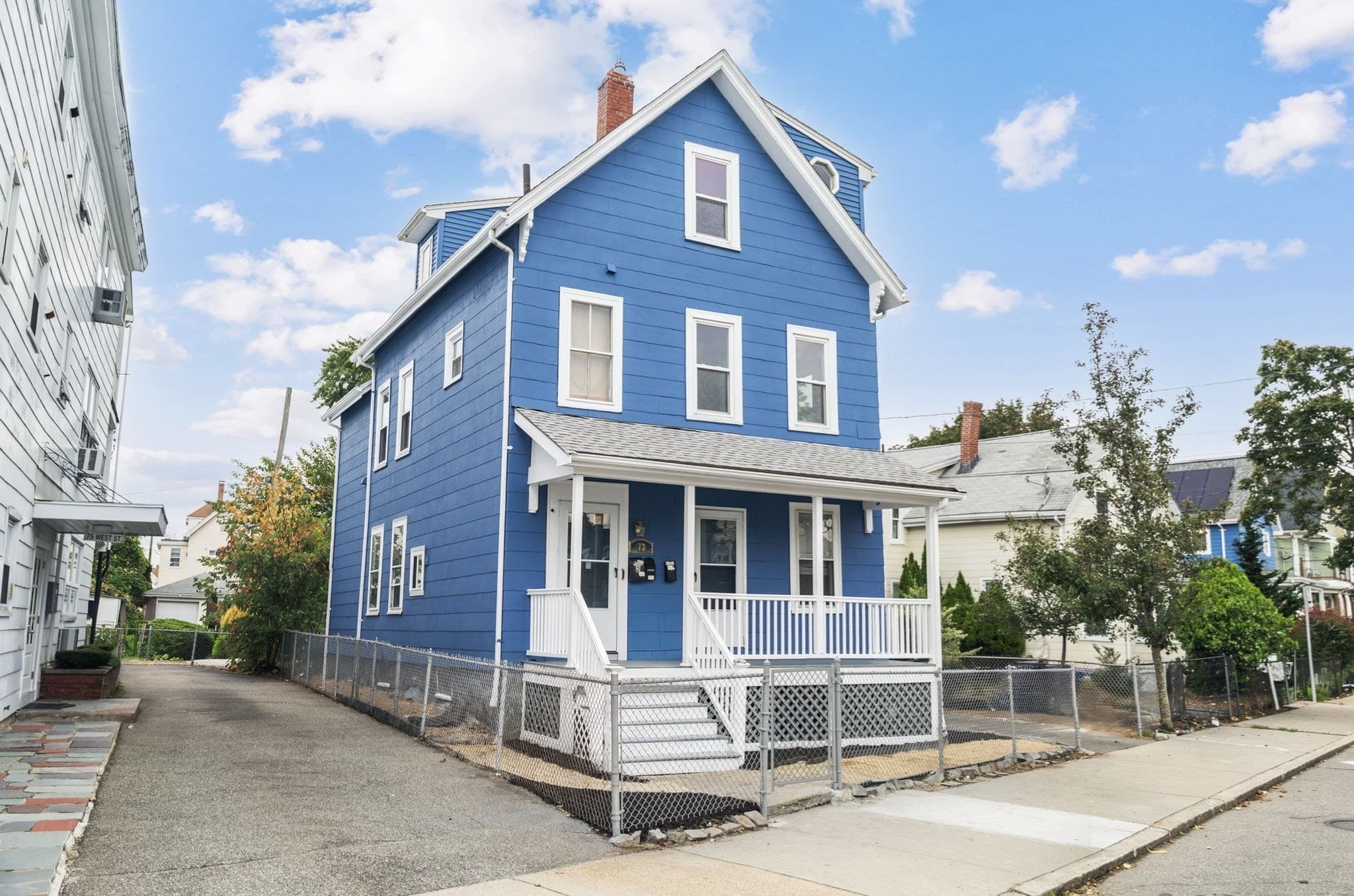 73 West St, Malden MA 02148