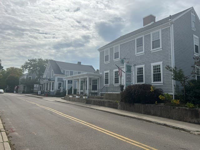 Commercial Sale at 154 Front St # 1, Marion MA 02738, Marion, photo 6 of 7