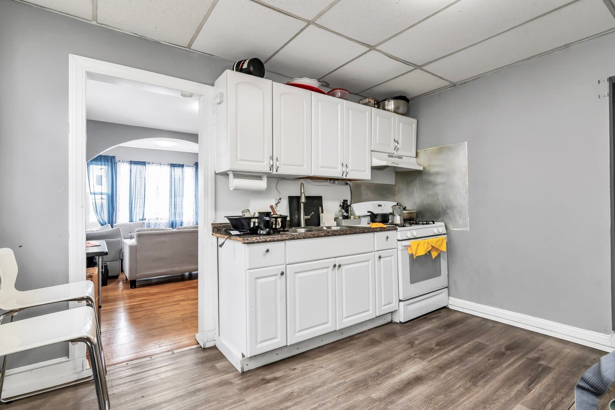 3 Family at 19 Oregon, Lawrence MA 01841, Lawrence, photo 6 of 14