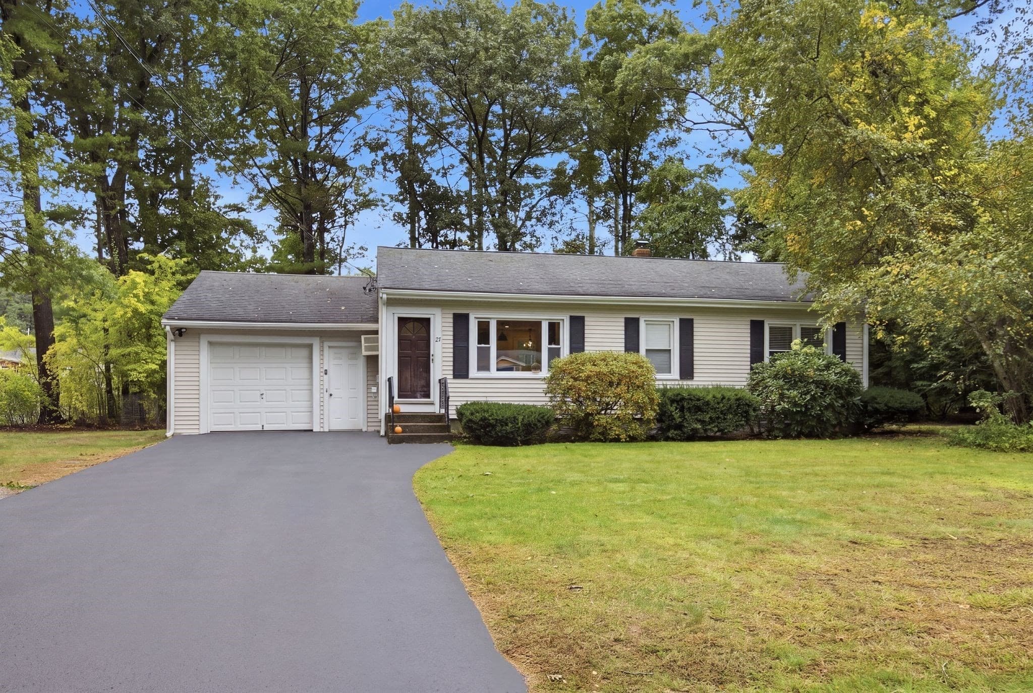 25 Howell Road, Sudbury MA 01776