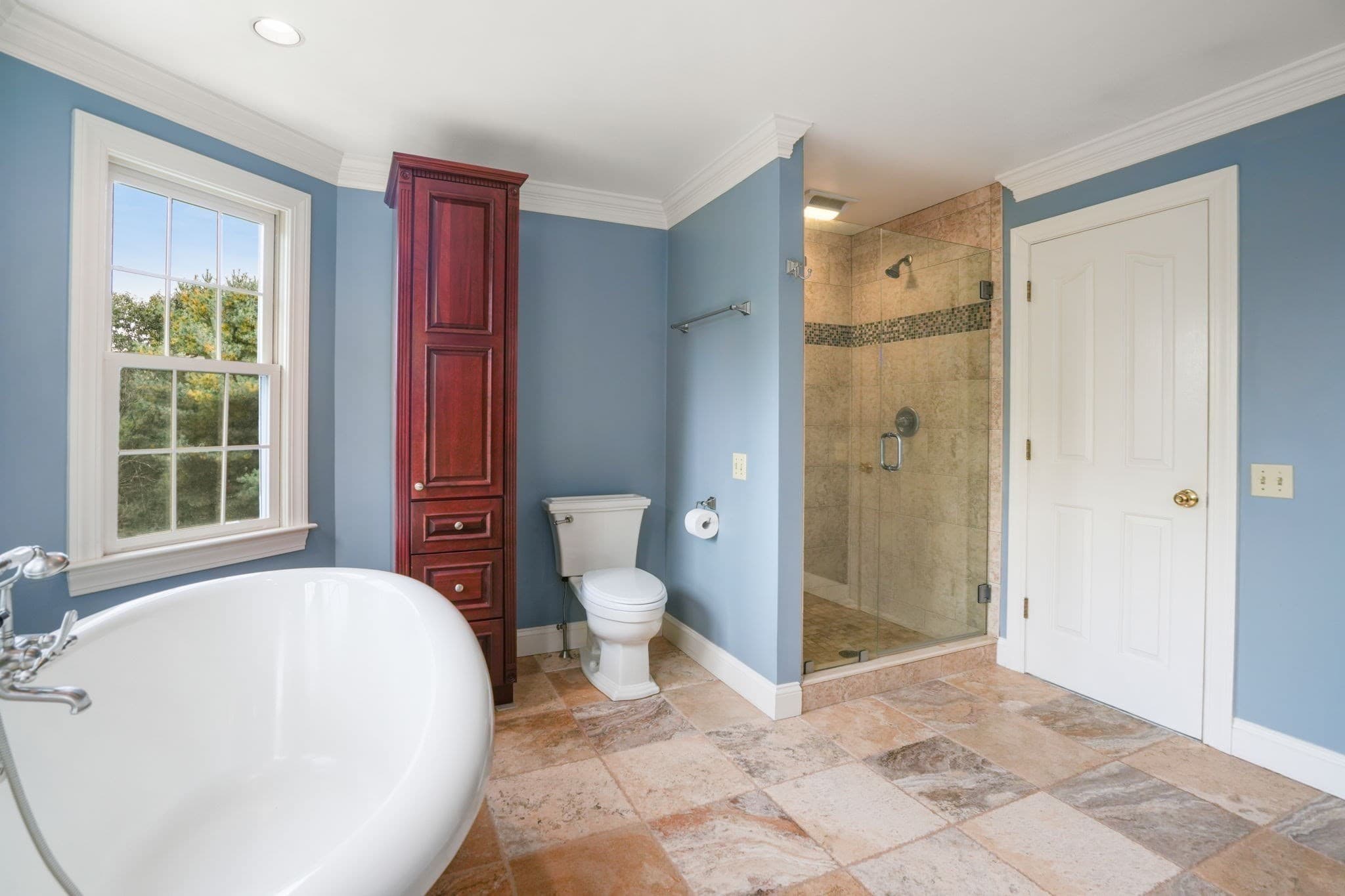 Single Family Residence at 9 Fieldstone Dr, Shrewsbury MA 01545, Shrewsbury, photo 27 of 37