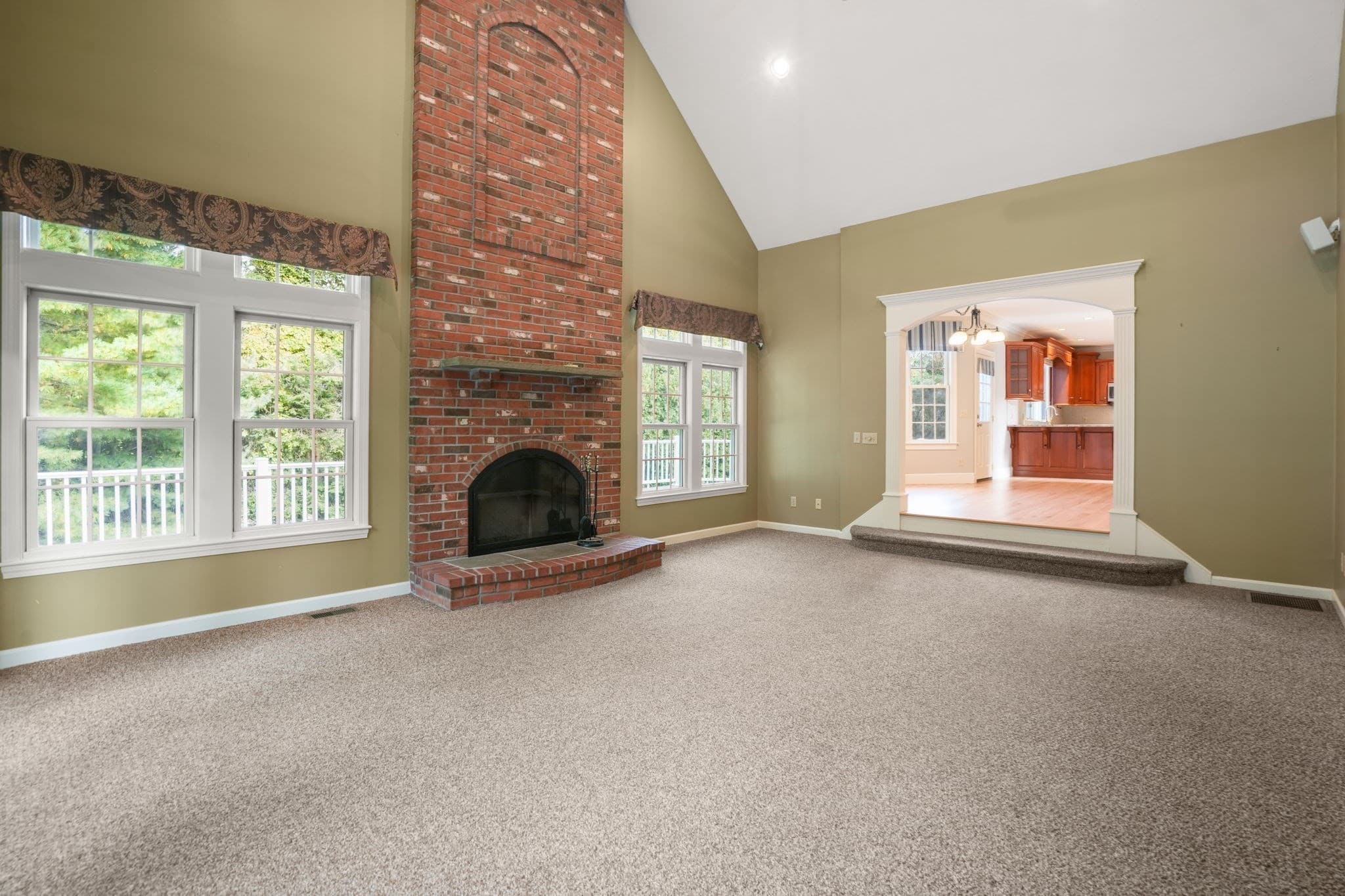 Single Family Residence at 9 Fieldstone Dr, Shrewsbury MA 01545, Shrewsbury, photo 16 of 37