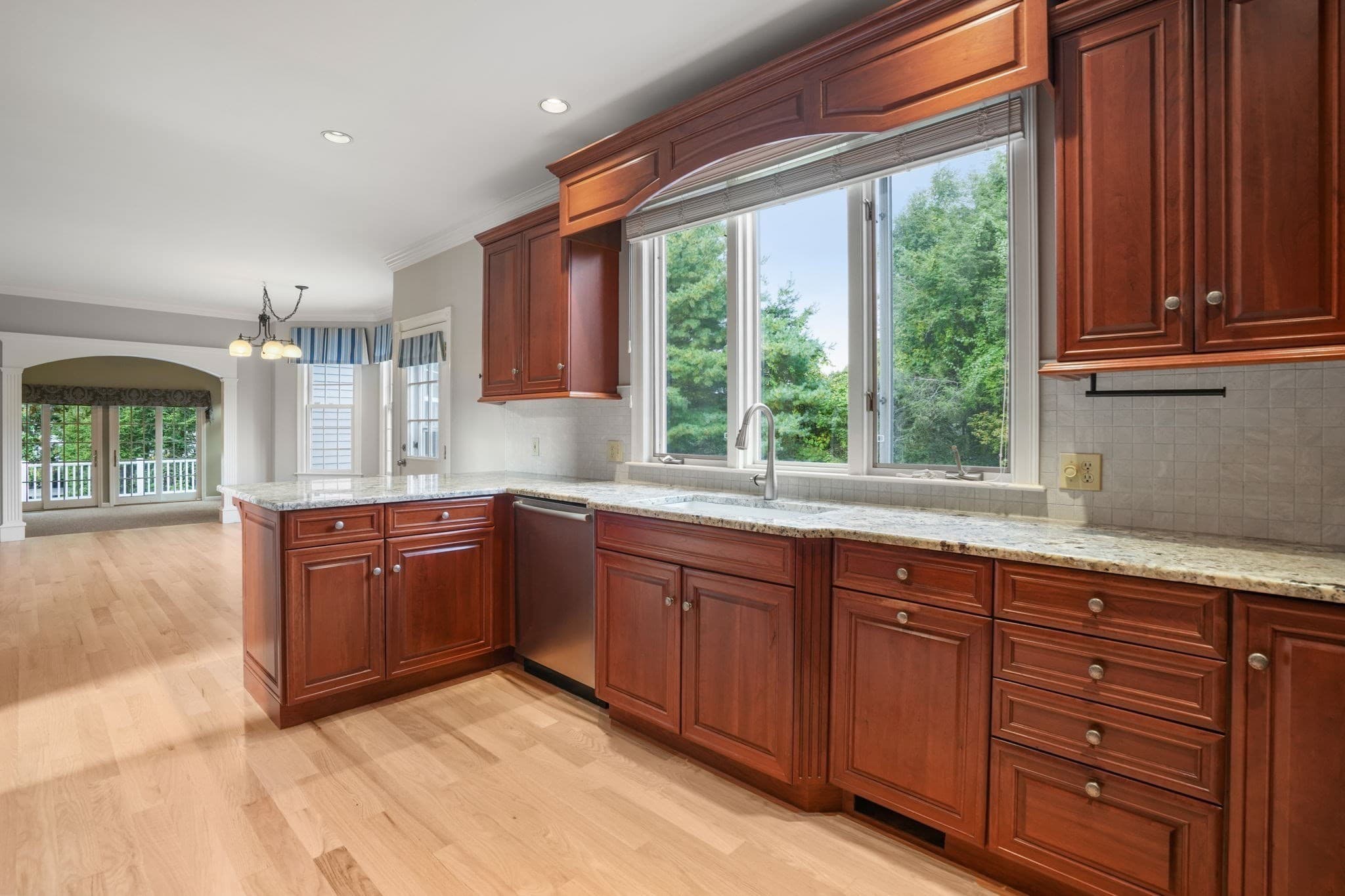 Single Family Residence at 9 Fieldstone Dr, Shrewsbury MA 01545, Shrewsbury, photo 12 of 37