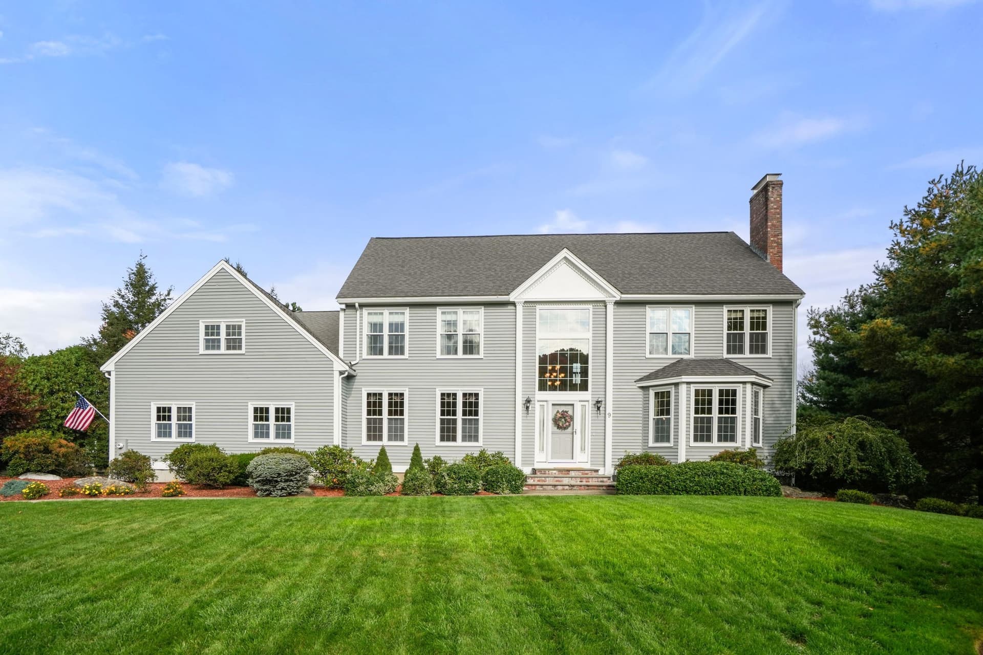 9 Fieldstone Dr, Shrewsbury MA 01545