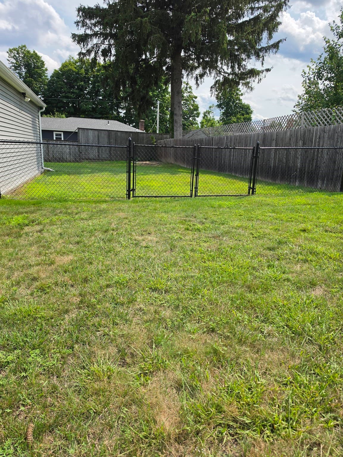 Residential at 50 Upland Road, Holyoke MA 01040, Holyoke, photo 9 of 10