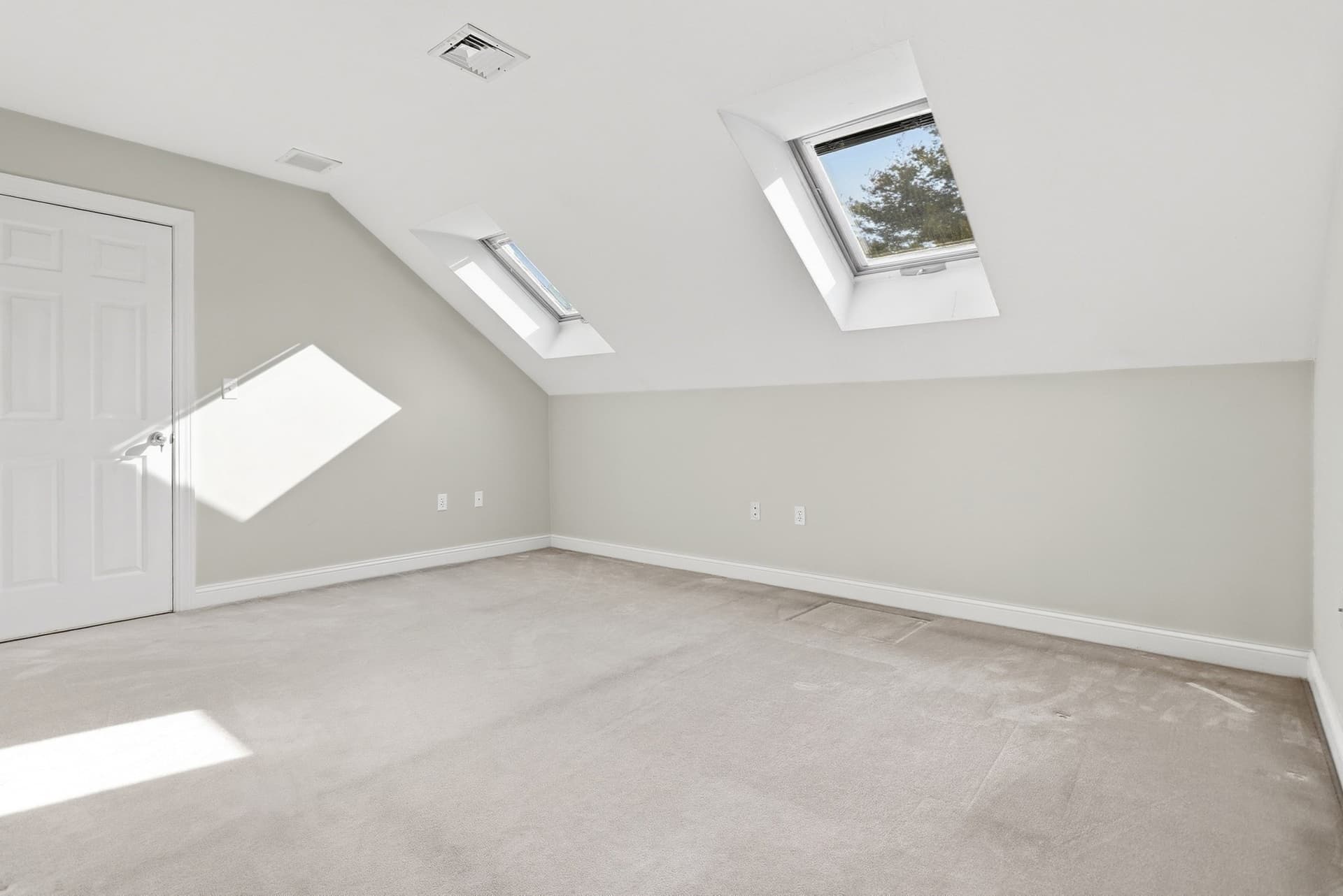 Single Family Residence at 14 Windingwood Ln # 14, Acton MA 01720, photo 25 of 36