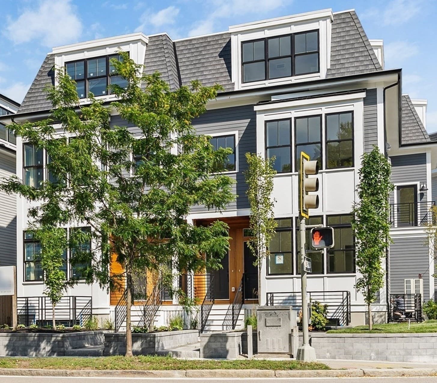 325A Alewife Brook Pkwy # A, Somerville MA 02144