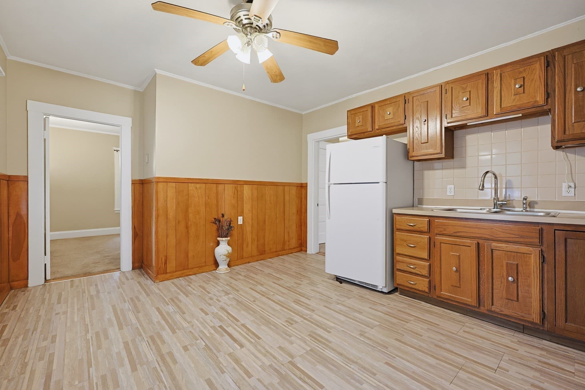 2 Family - 2 Units Up/Down at 11 Heaton Ave, Norwood MA 02062, Norwood, photo 26 of 36