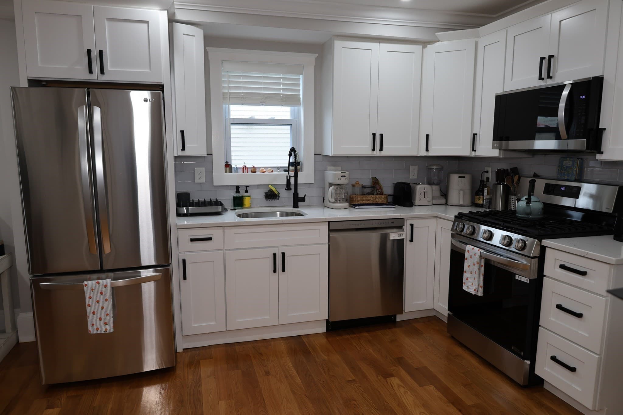 Single Family Residence at 26 Vera Street, Revere MA 02151, Revere, photo 6 of 21