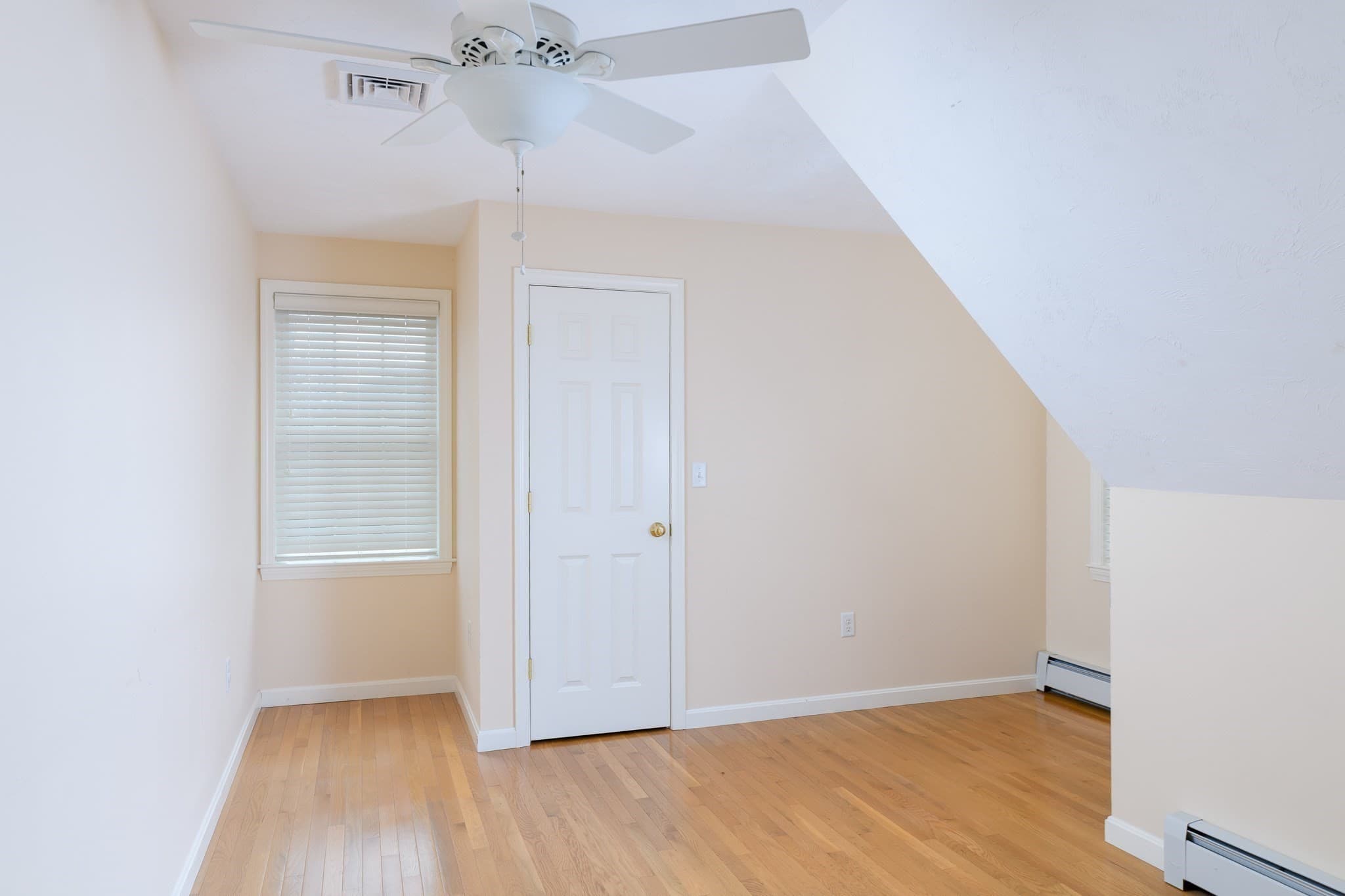Single Family Residence at 249 Pleasantdale Rd, Rutland MA 01543, Rutland, photo 20 of 29
