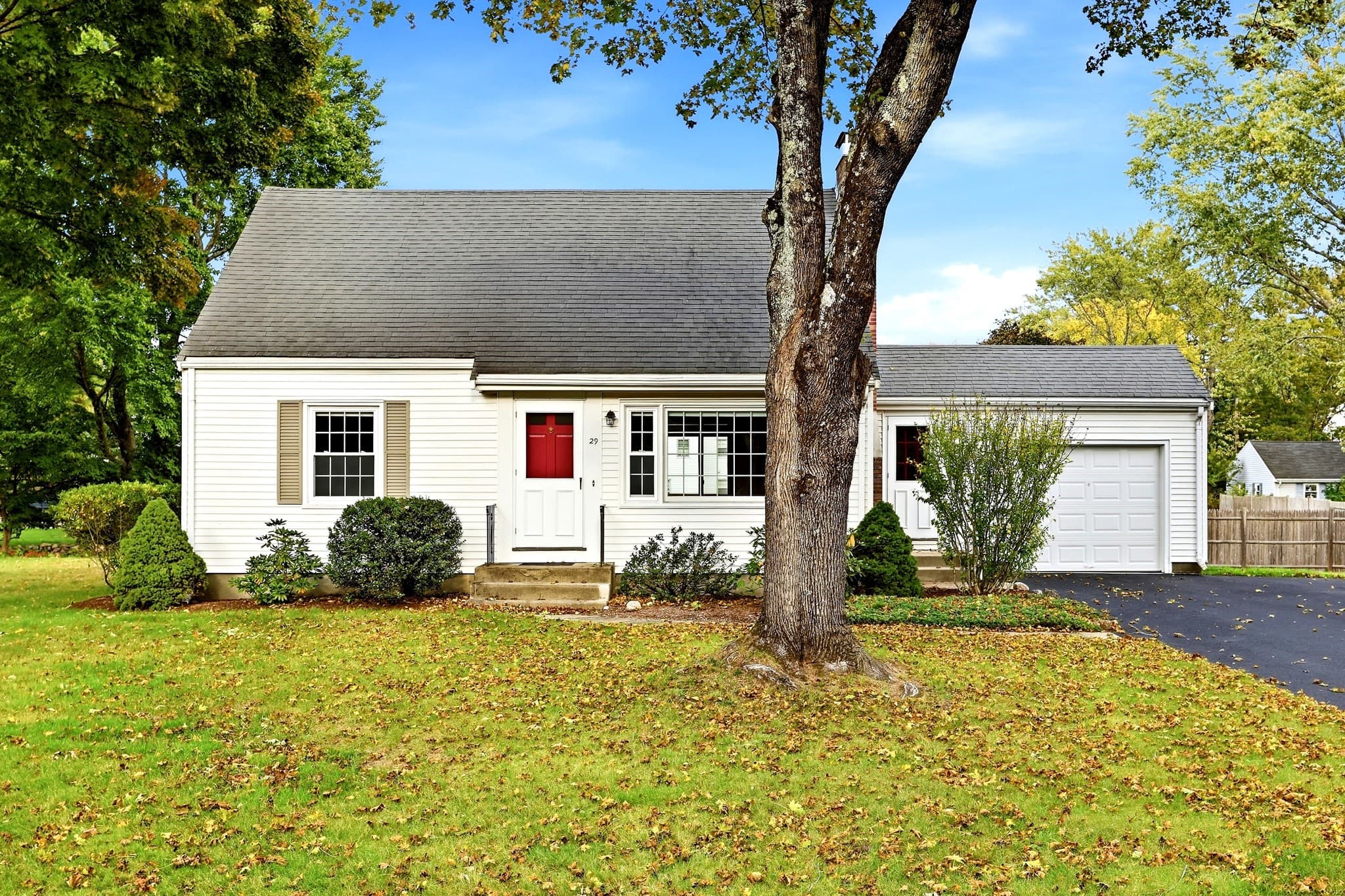29 Powers Rd, Concord MA 01742