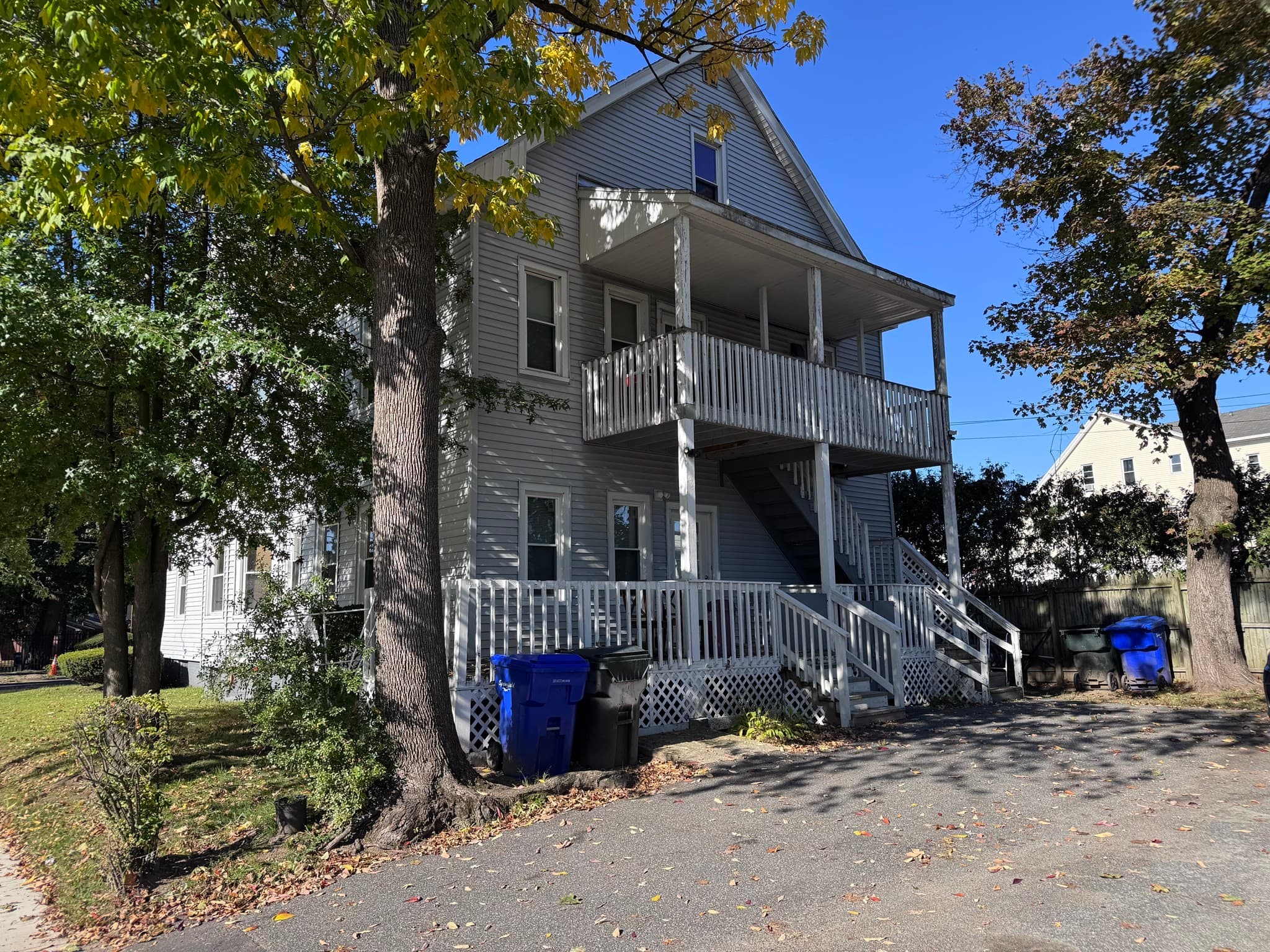 2 Family - 2 Units Up/Down at 471-473 Dickinson St, Springfield MA 01108, Springfield, photo 2 of 2