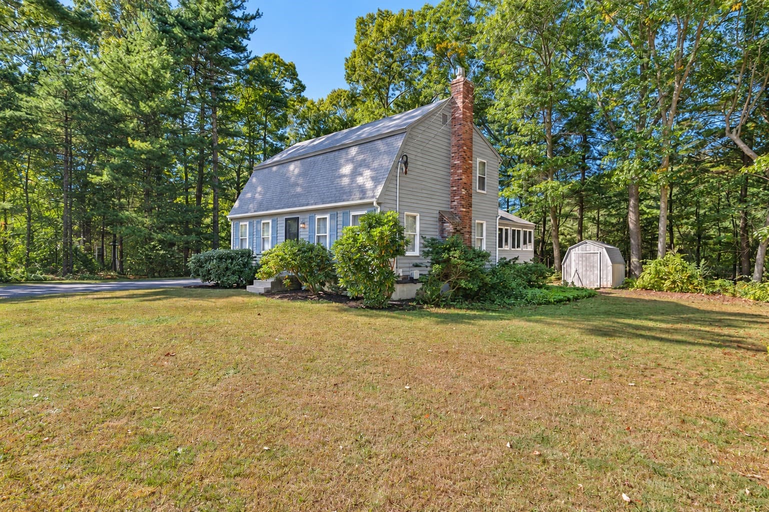 Single Family Residence at 76 Woodridge Road, Duxbury MA 02332, Duxbury, photo 3 of 36