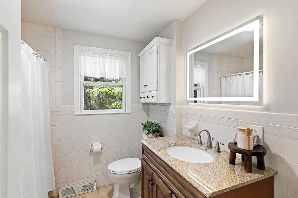 Single Family Residence at 76 Woodridge Road, Duxbury MA 02332, Duxbury, photo 21 of 36