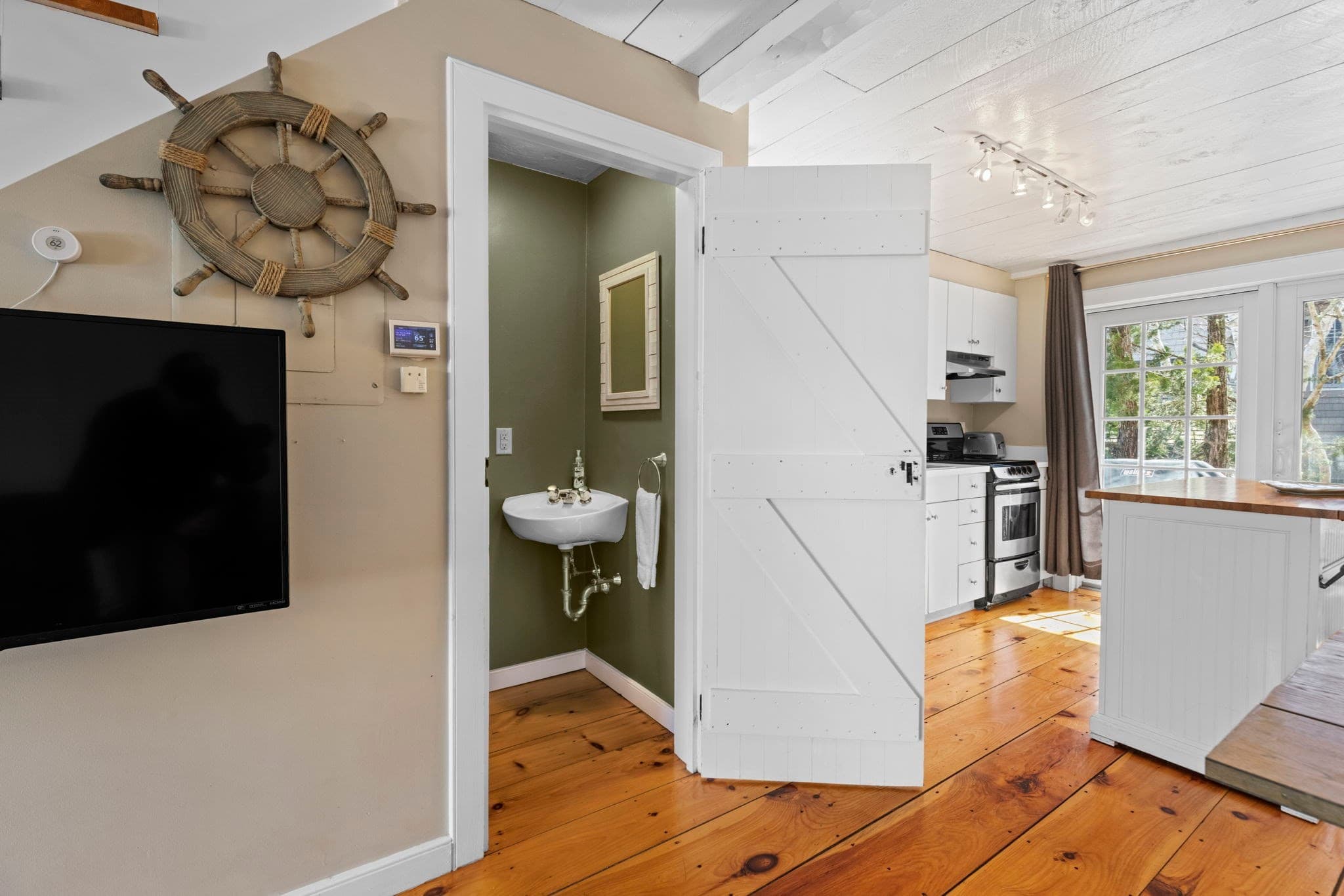 Condominium at 4 Hyannis Point Rd # 4, Mashpee MA 02649, Mashpee, photo 15 of 40
