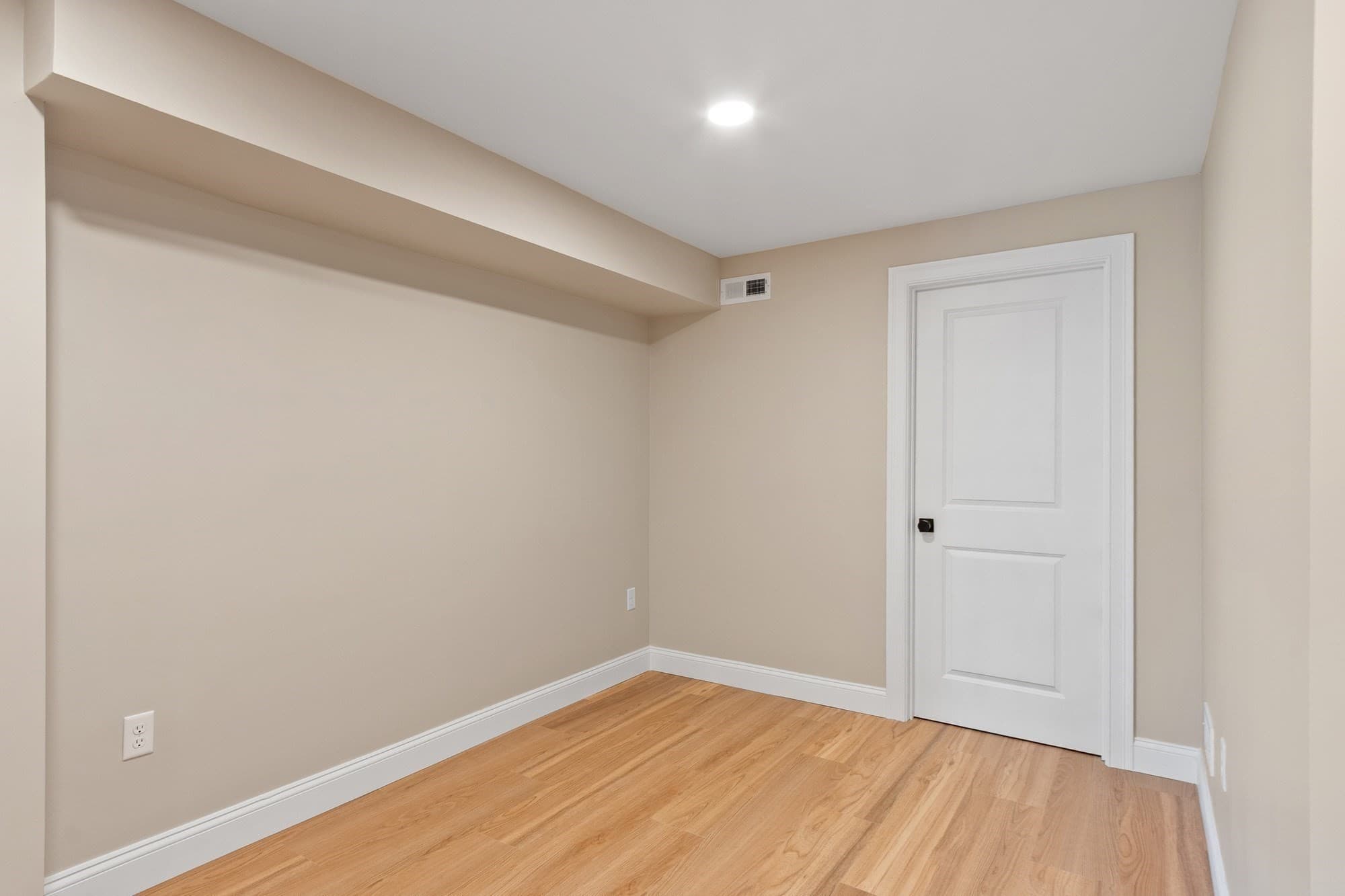 Condex at 23 Prospect St # 1, Fitchburg MA 01420, Fitchburg, photo 36 of 41