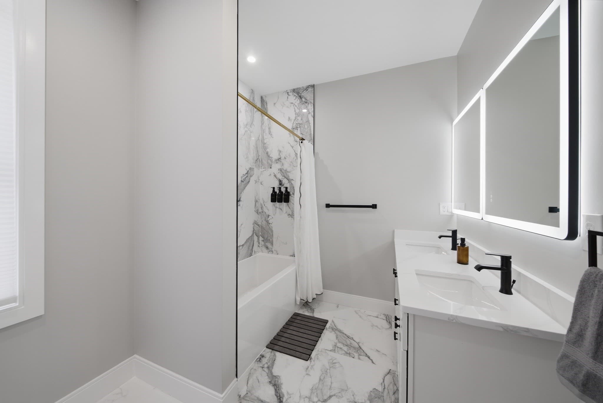 Condominium at 174 Walnut Street # 1, Somerville MA 02145, Somerville, photo 15 of 35