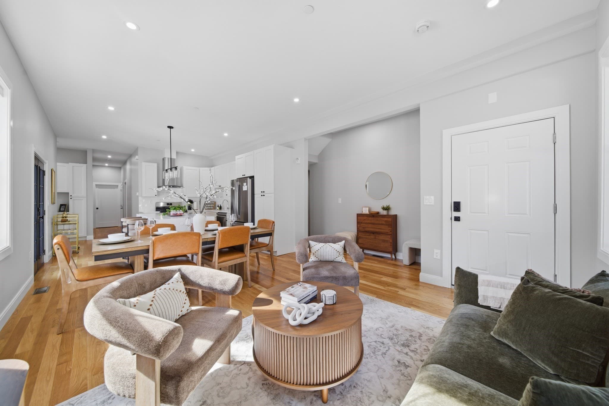 Condominium at 174 Walnut Street # 1, Somerville MA 02145, Somerville, photo 4 of 35