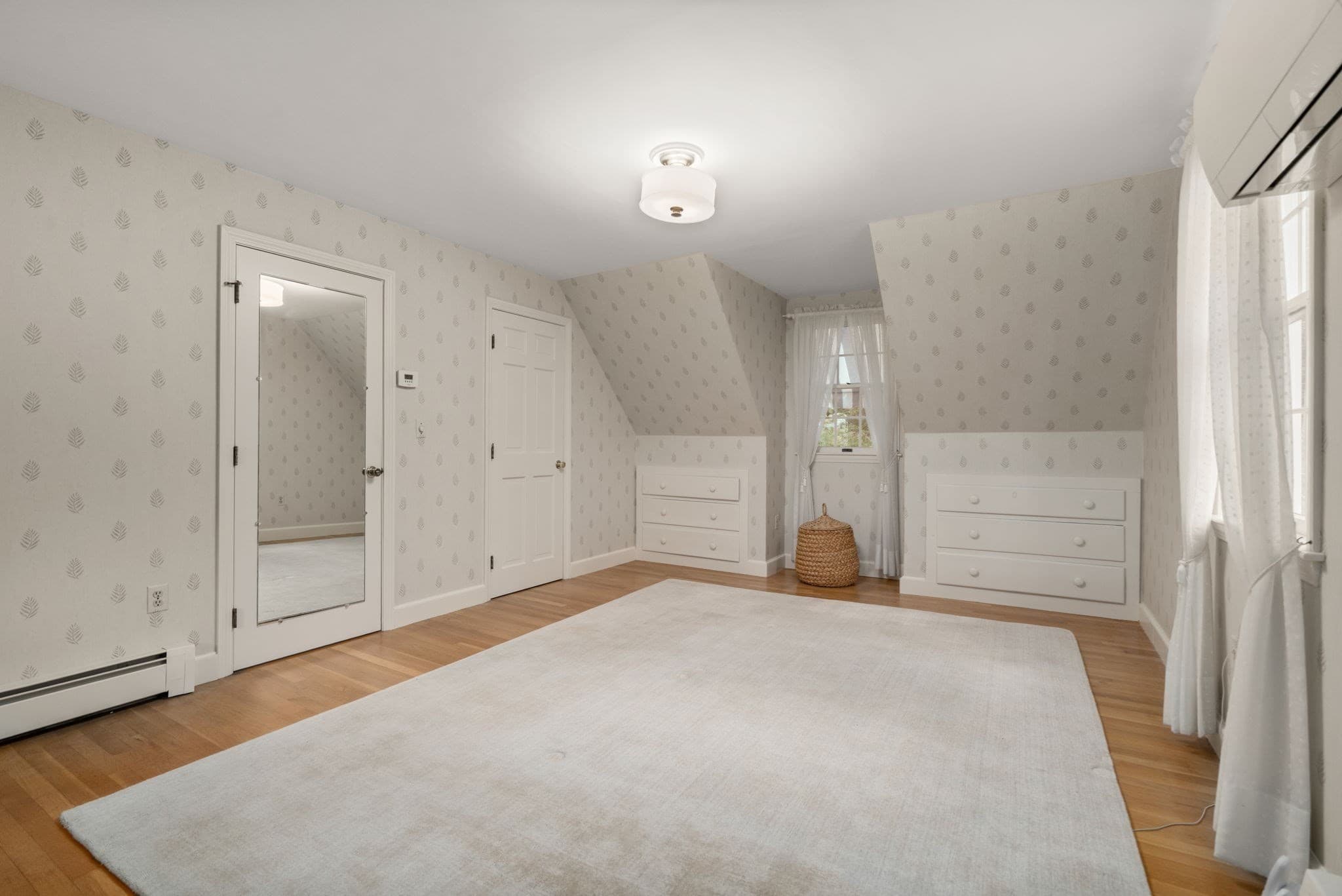Single Family Residence at 9 Oakley Rd, Dover MA 02030, Dover, photo 16 of 37