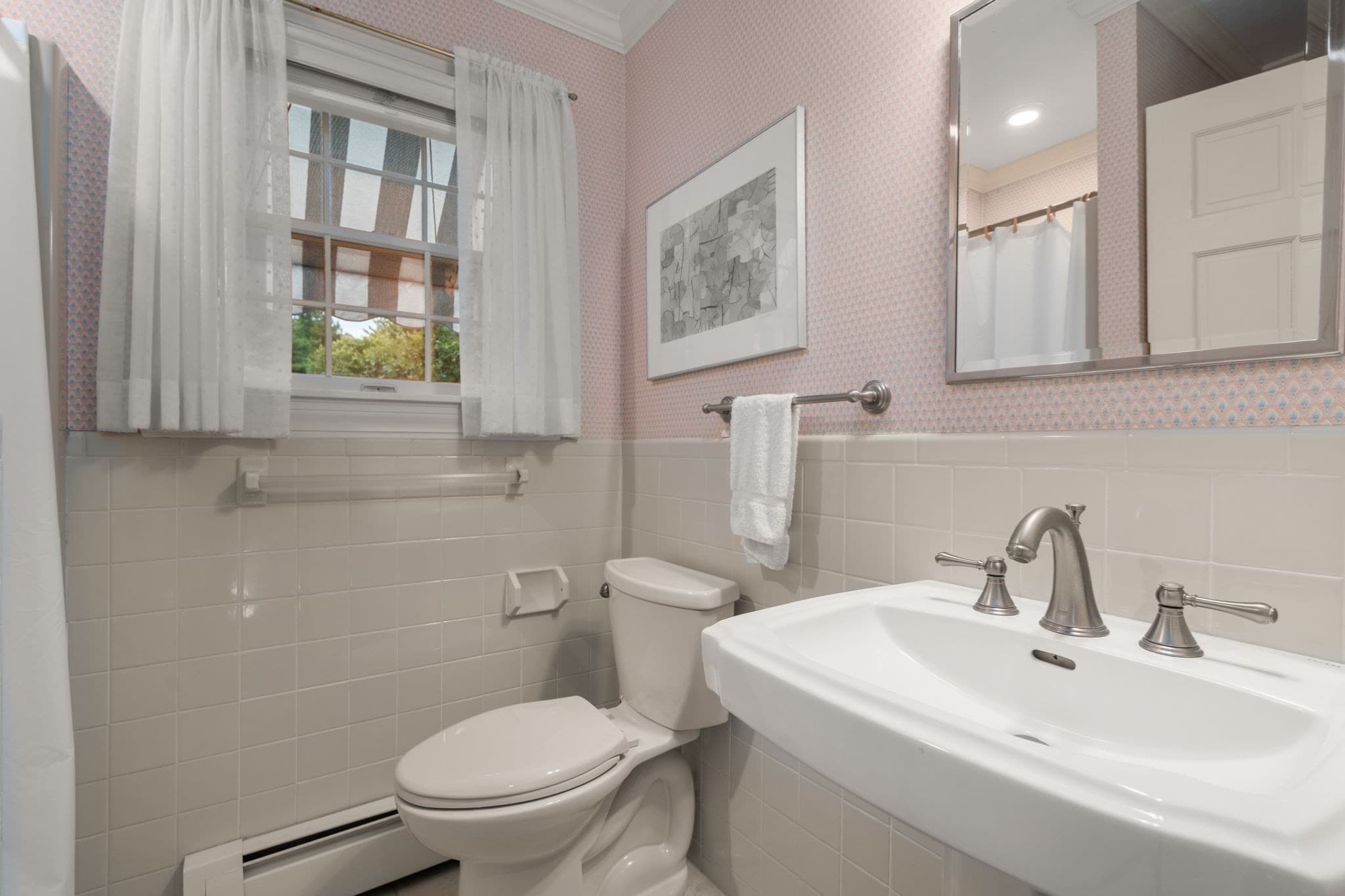 Single Family Residence at 9 Oakley Rd, Dover MA 02030, Dover, photo 18 of 37