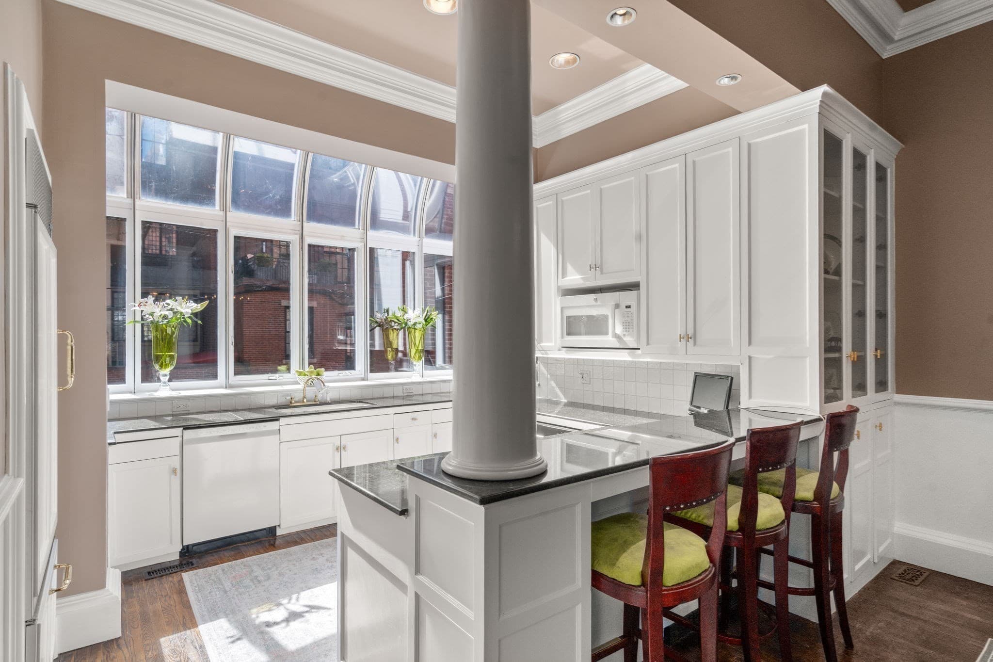 Condominium at 12 Marlborough Street # 1, Boston MA 02116, Boston, photo 10 of 27