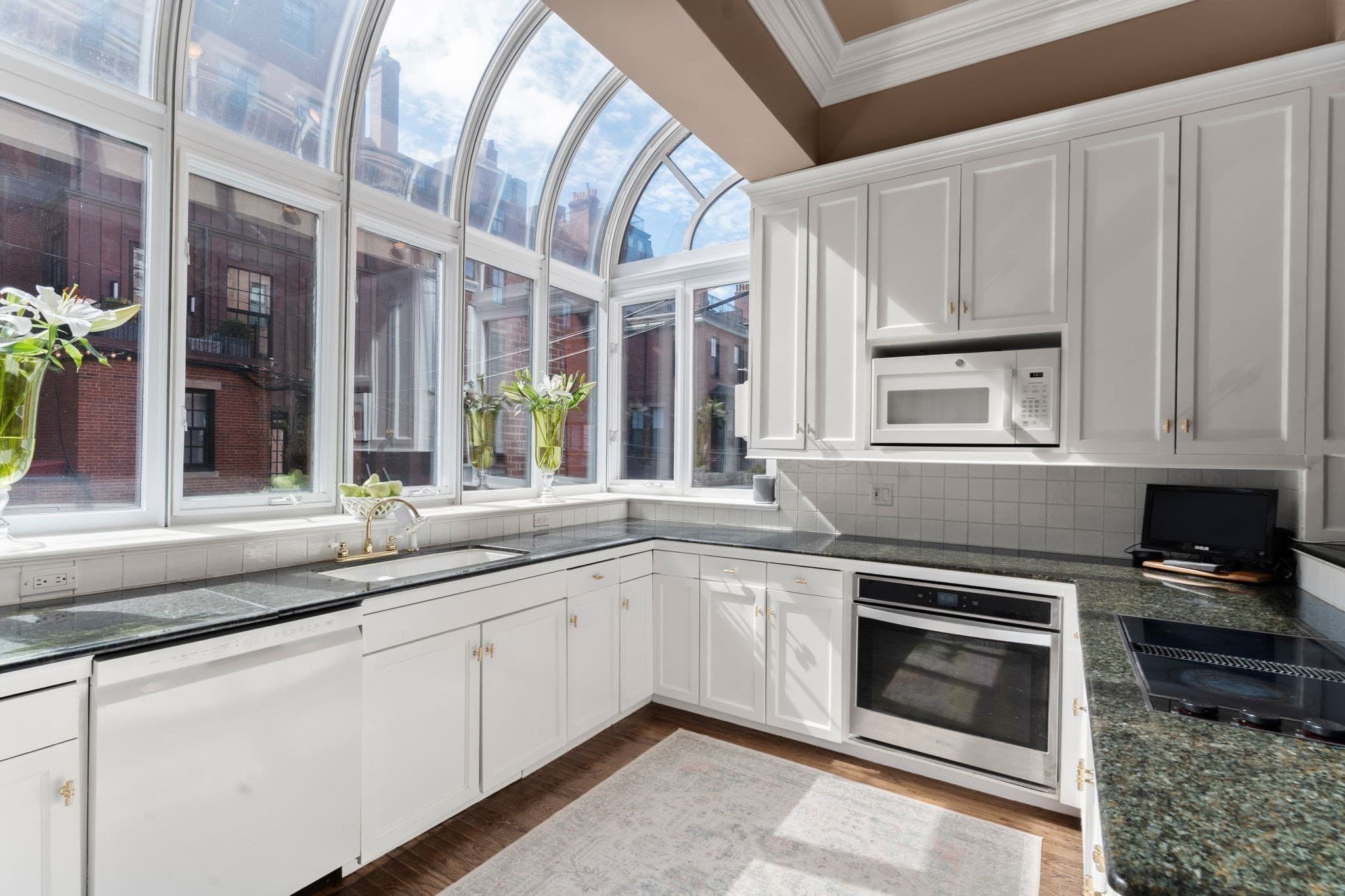 Condominium at 12 Marlborough Street # 1, Boston MA 02116, Boston, photo 11 of 27