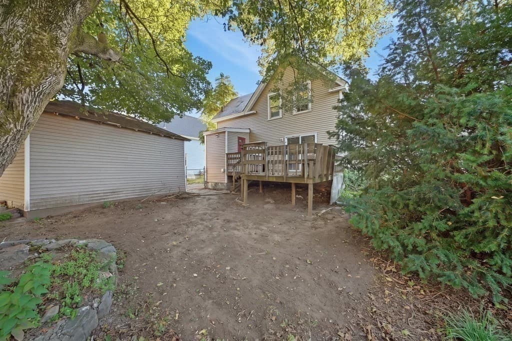 Single Family Residence at 45 Townsend St, Fitchburg MA 01420, Fitchburg, photo 7 of 30