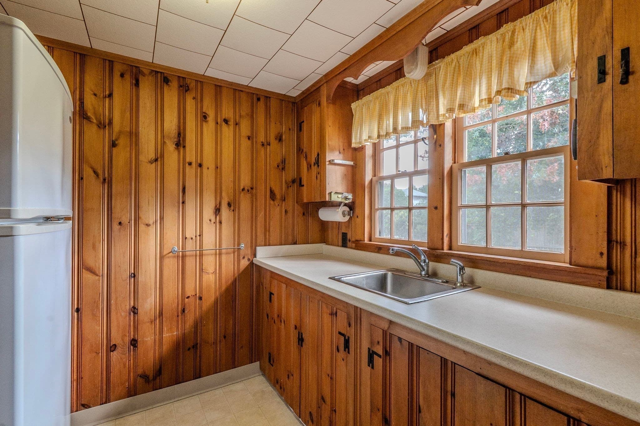 Single Family Residence at 6 Kibby Ln, Dennis MA 02639, Dennis, photo 10 of 32