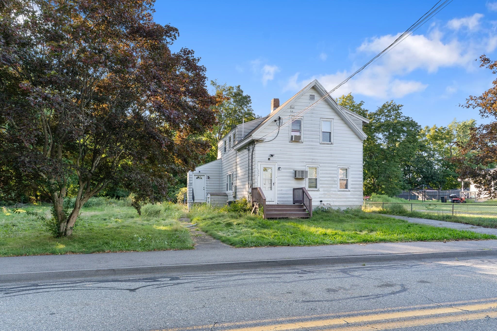 2048 Somerset Ave, Dighton MA 02715