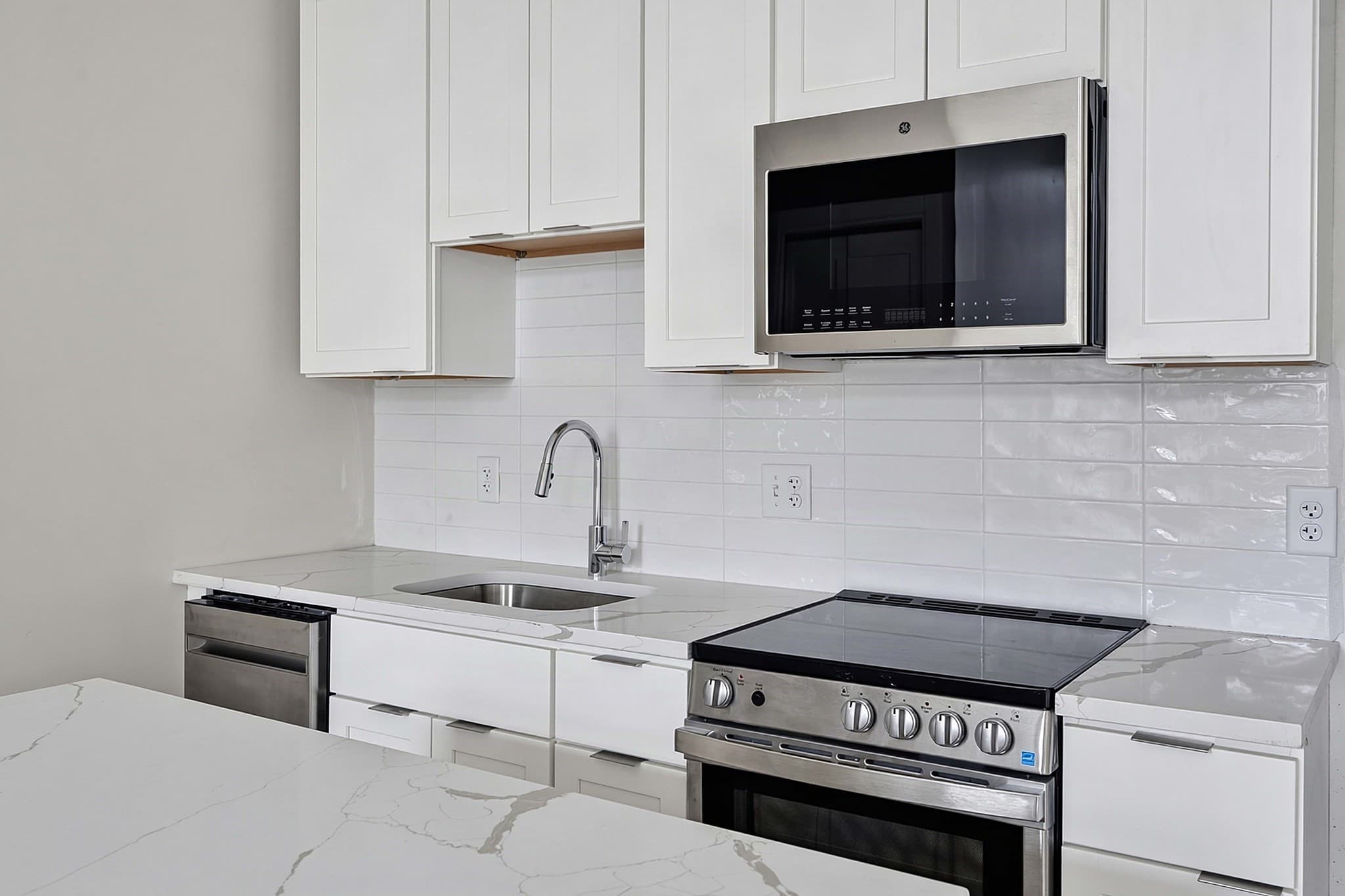 Apartment at 376 Third Street # 103, Everett MA 02149, photo 7 of 40