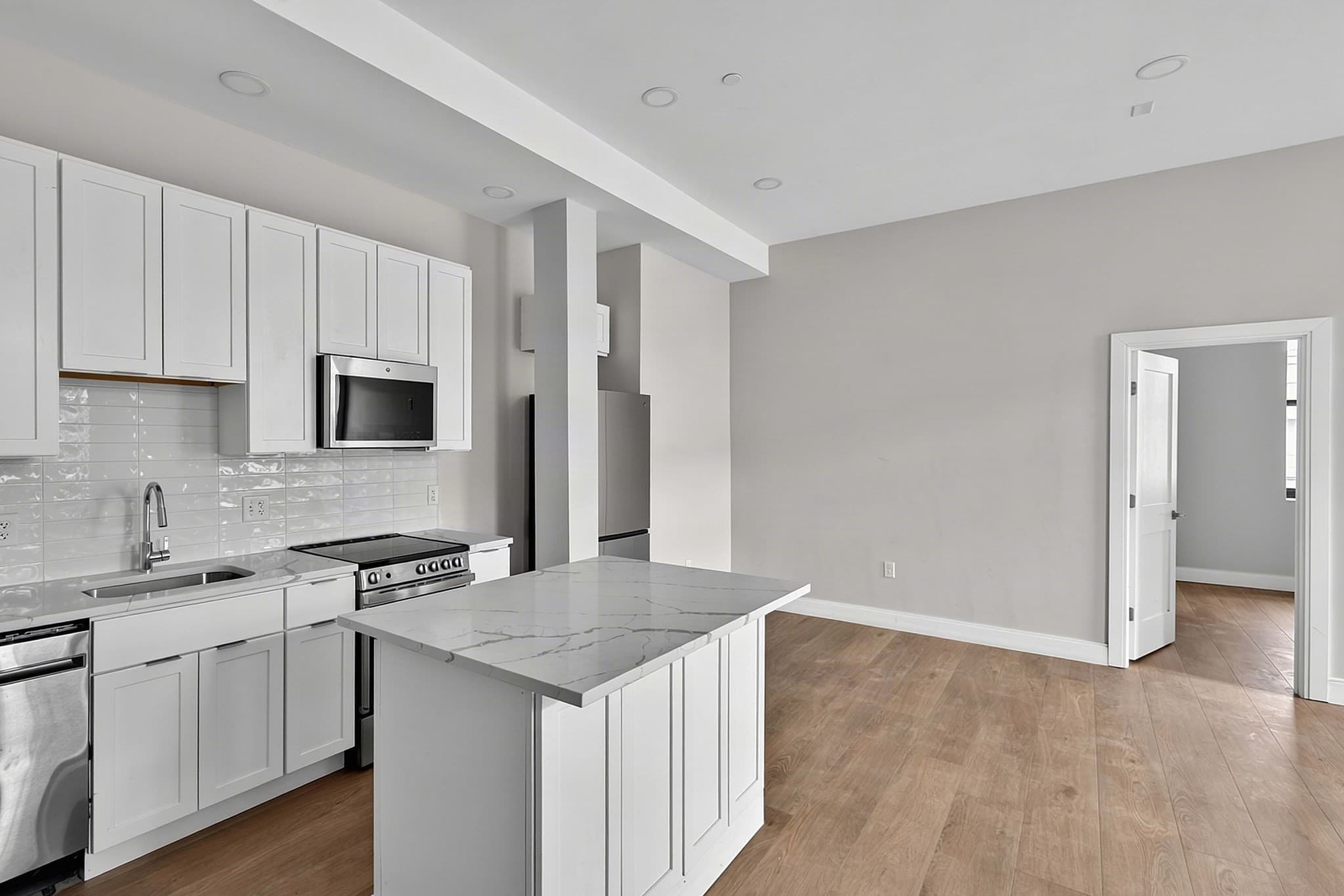 Apartment at 376 Third Street # 103, Everett MA 02149, photo 15 of 40