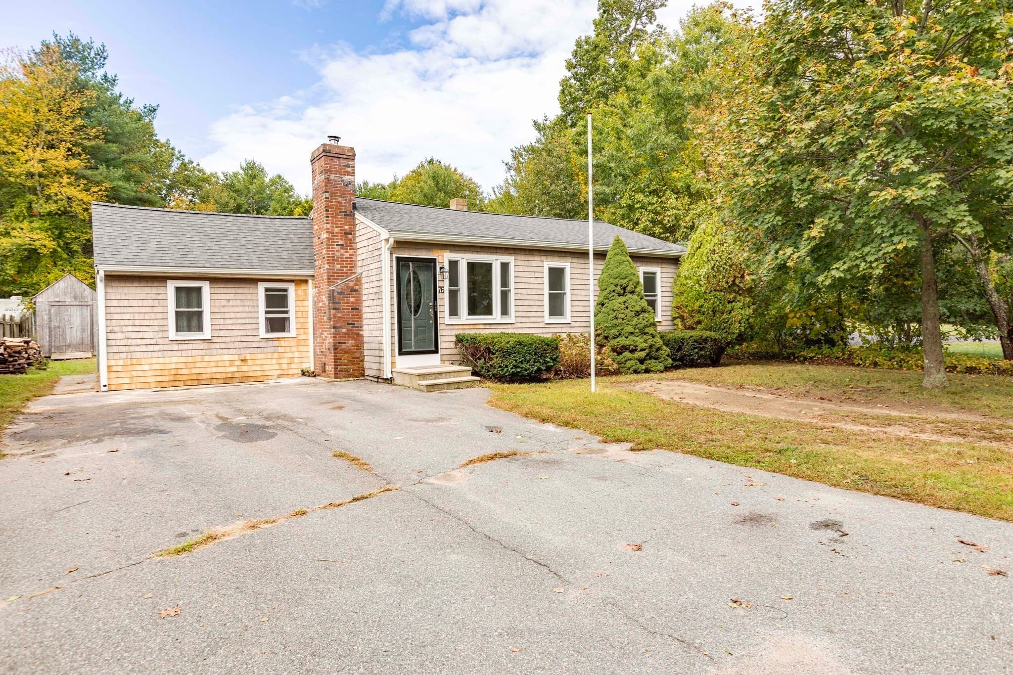 76 Roberts Rd, Bridgewater MA 02324